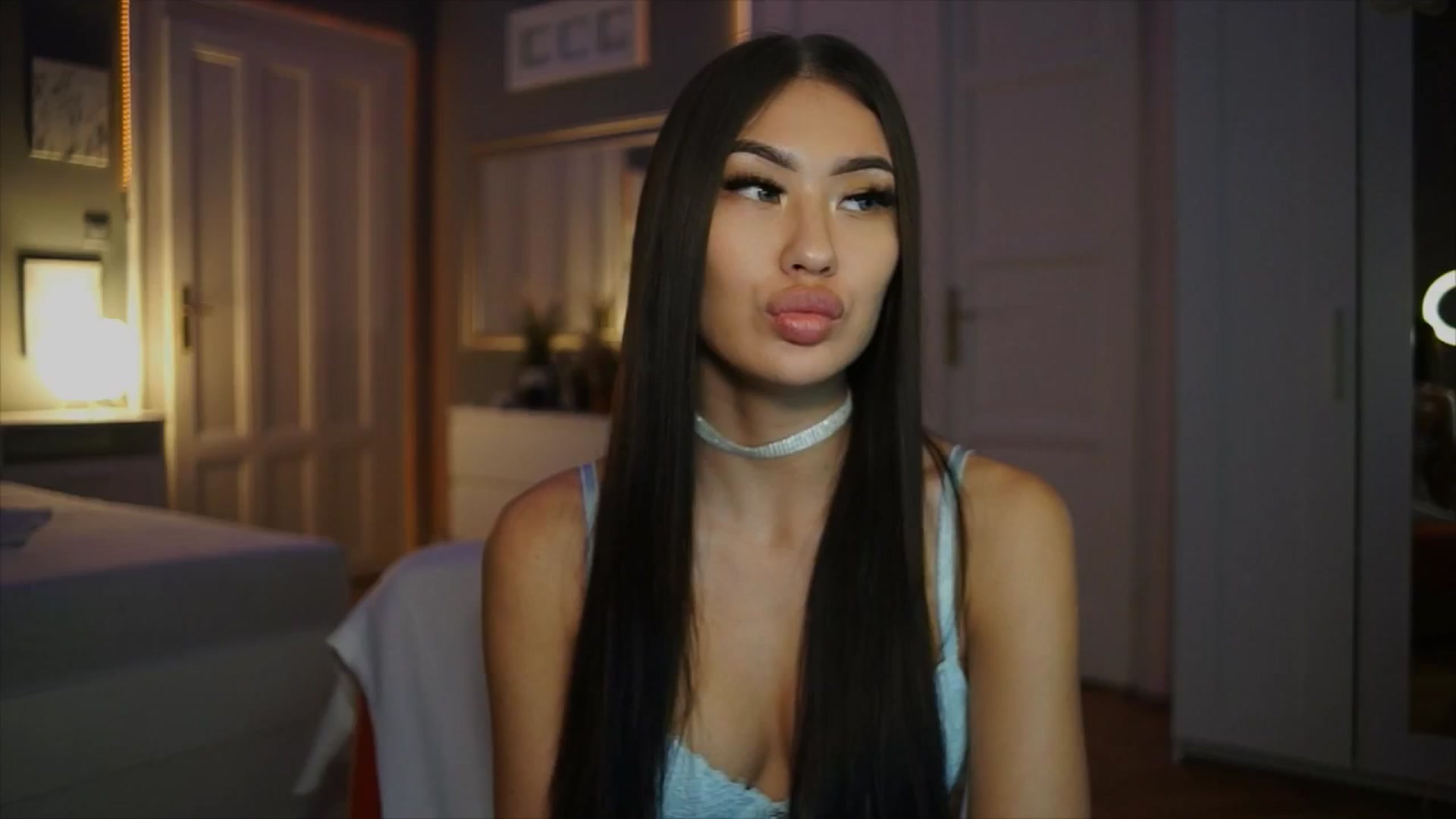 Gallery image thumbnail from SimpleMai's myfreecams stream on, 03/08/2026, 23:53 image 1 of 20