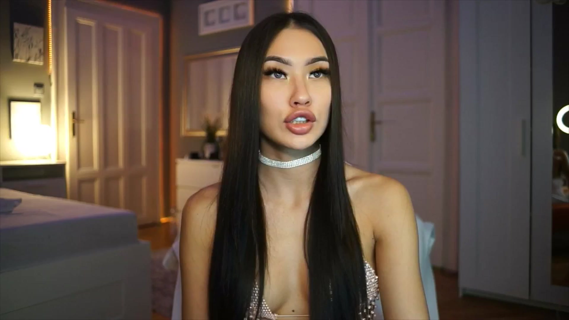 Gallery image thumbnail from SimpleMai's myfreecams stream on, 03/09/2026, 16:54 image 17 of 20