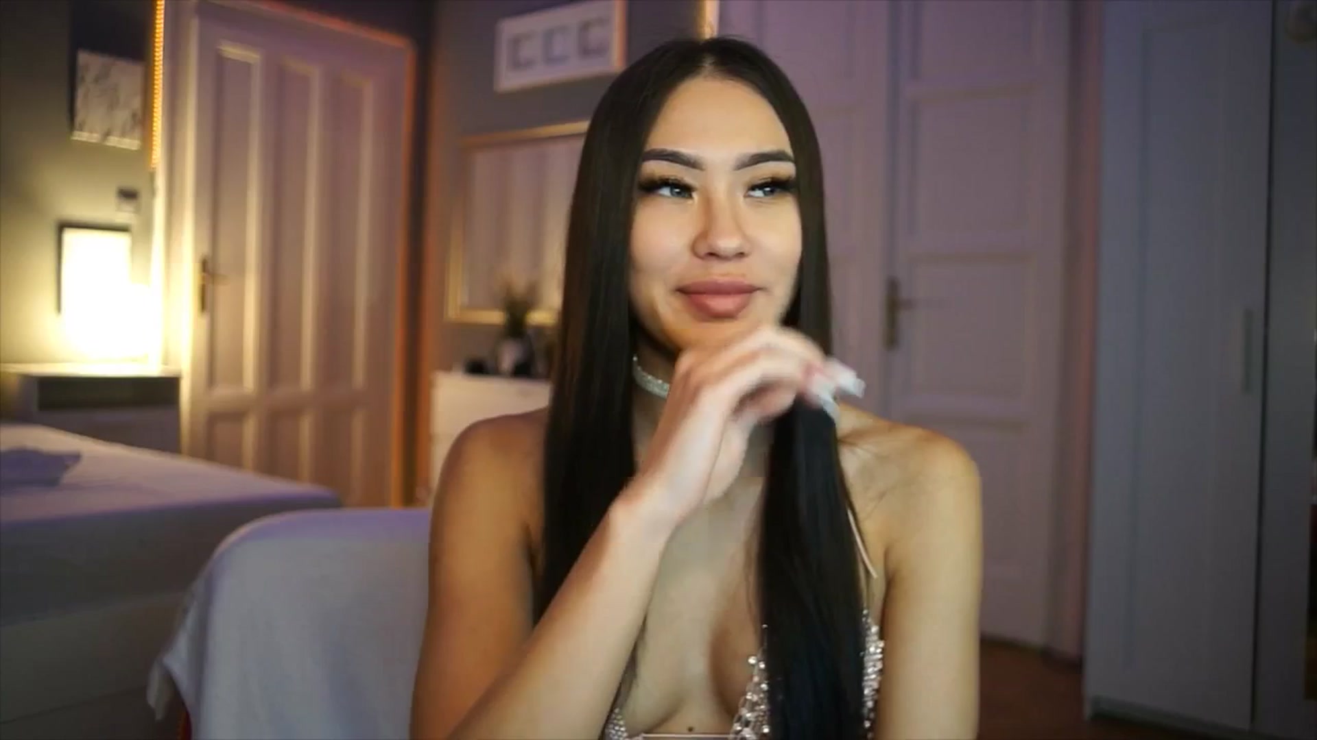 Gallery image thumbnail from SimpleMai's myfreecams stream on, 03/09/2026, 18:42 image 7 of 20