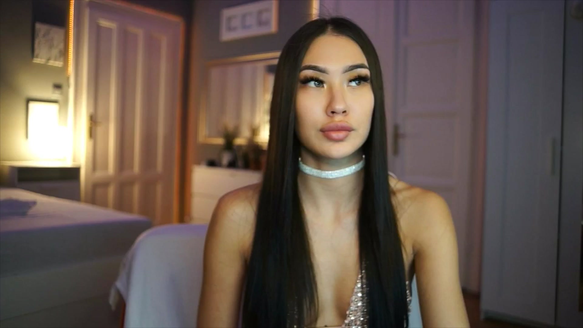 Gallery image thumbnail from SimpleMai's myfreecams stream on, 03/09/2026, 18:42 image 16 of 20