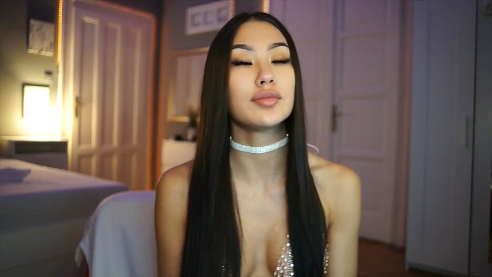 Gallery image thumbnail from SimpleMai's myfreecams stream on, 03/09/2026, 18:42 image 11 of 20