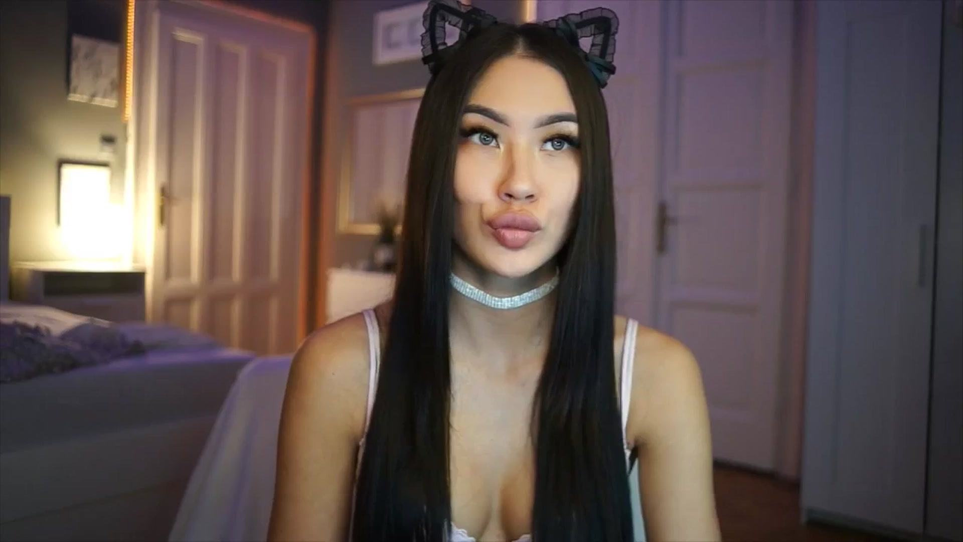 Gallery image thumbnail from SimpleMai's myfreecams stream on, 03/11/2026, 21:05 image 15 of 20