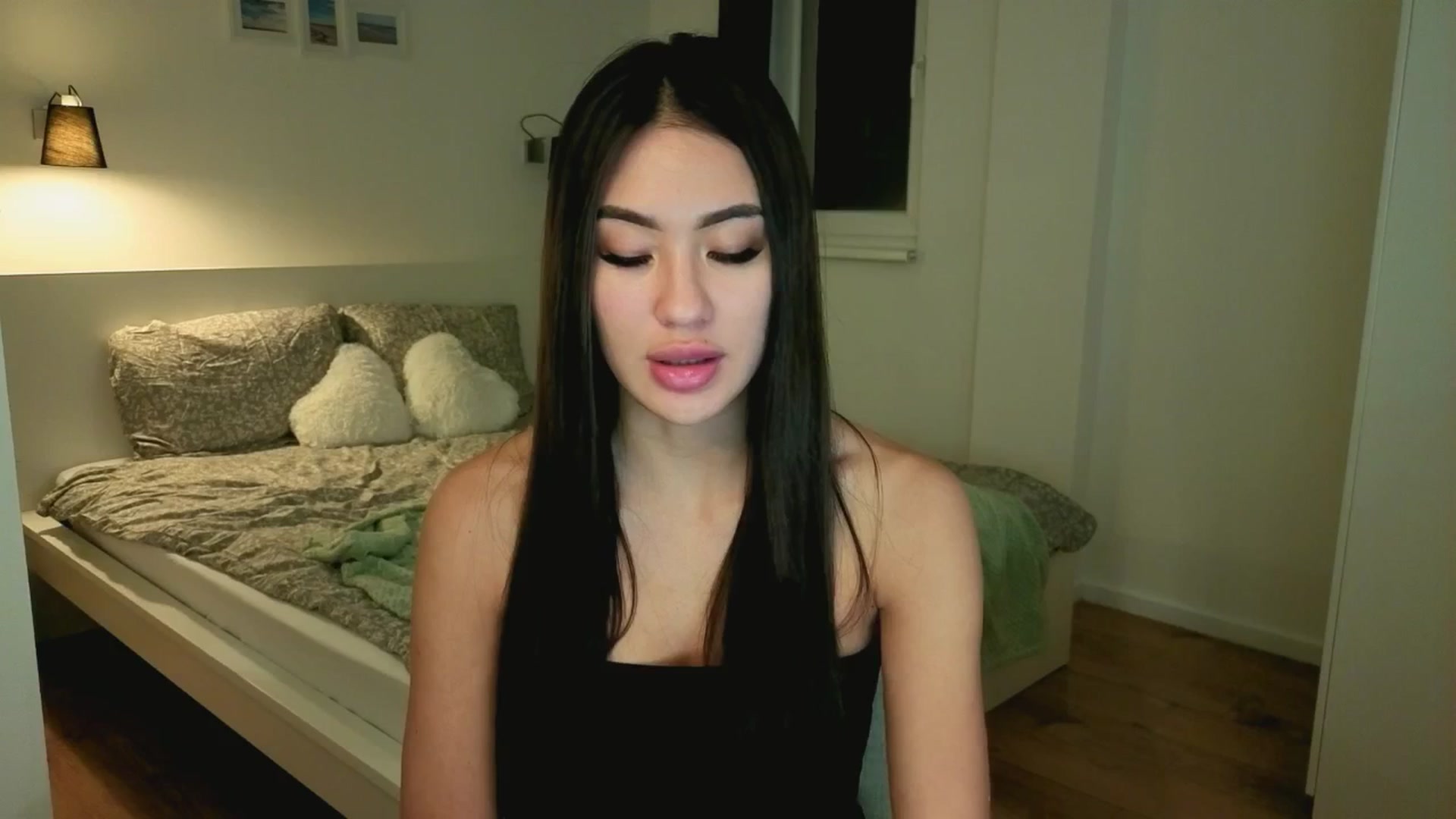Gallery image thumbnail from SimpleMai's myfreecams stream on, 03/14/2026, 20:37 image 13 of 20