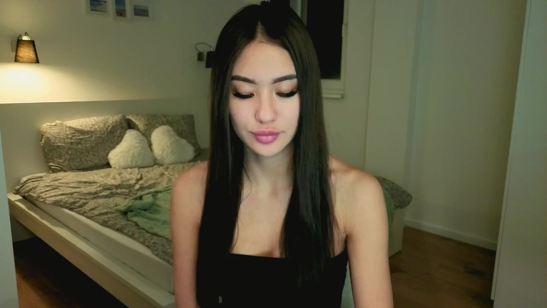 Gallery image thumbnail from SimpleMai's myfreecams stream on, 03/14/2026, 20:37 image 1 of 20