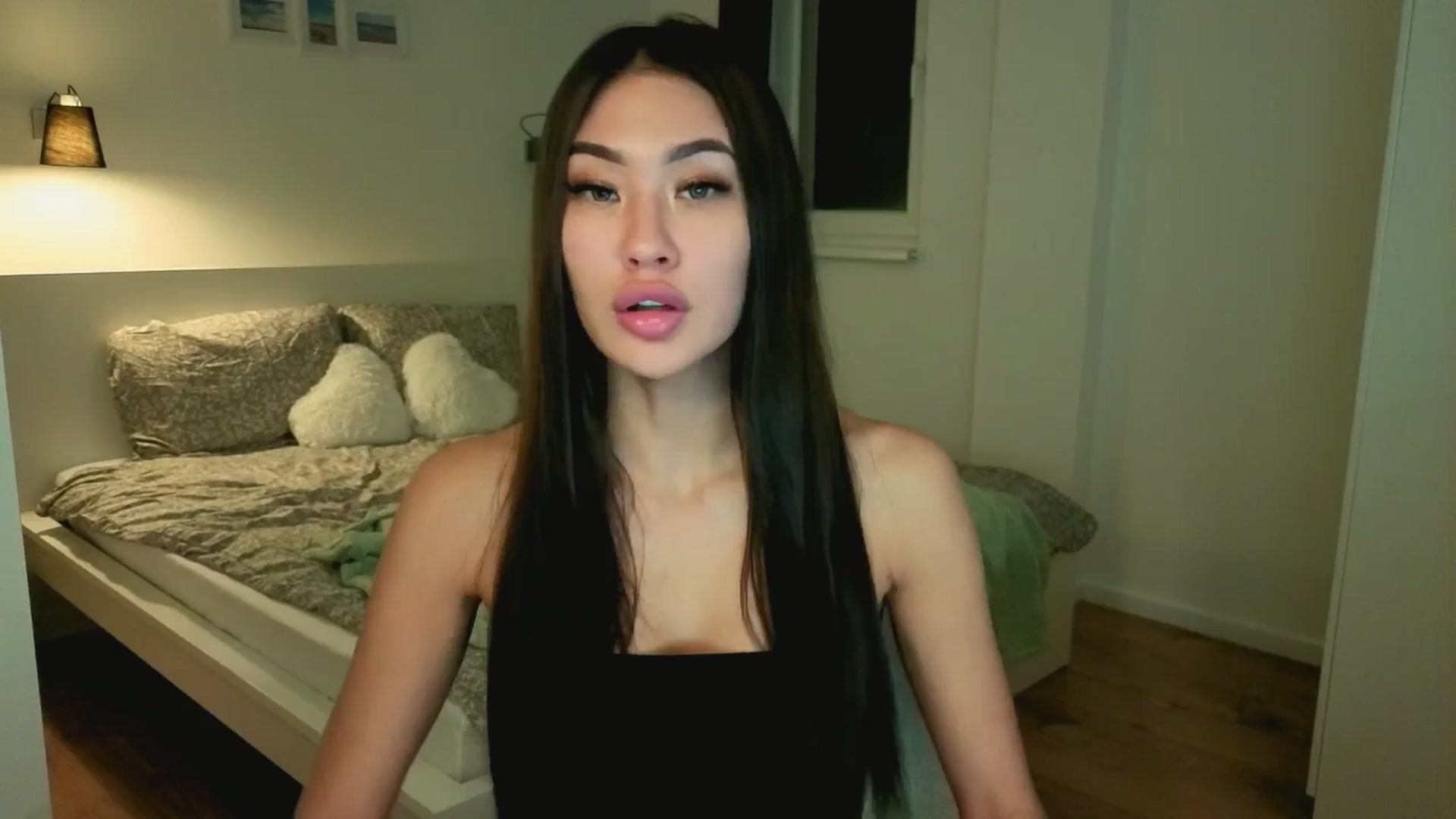 Gallery image thumbnail from SimpleMai's myfreecams stream on, 03/14/2026, 20:37 image 9 of 20