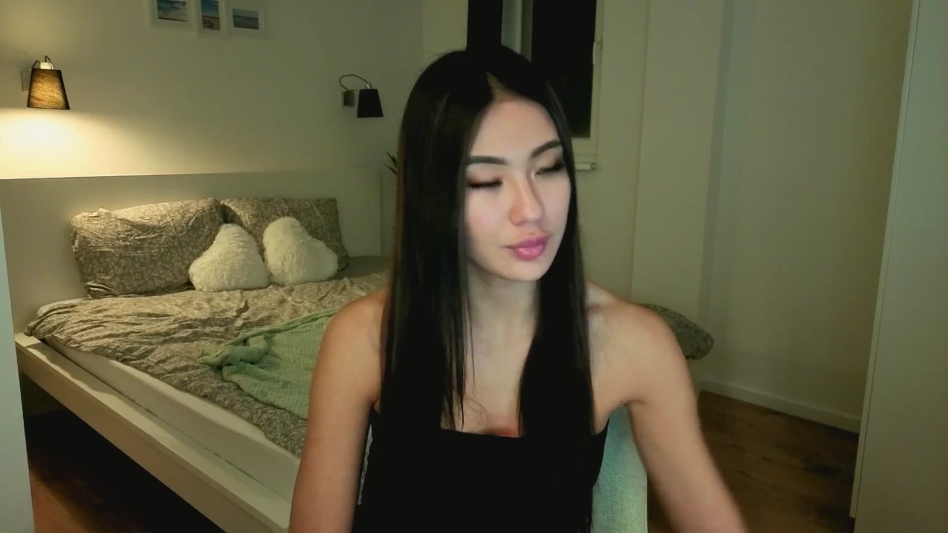 Gallery image thumbnail from SimpleMai's myfreecams stream on, 03/14/2026, 20:37 image 10 of 20