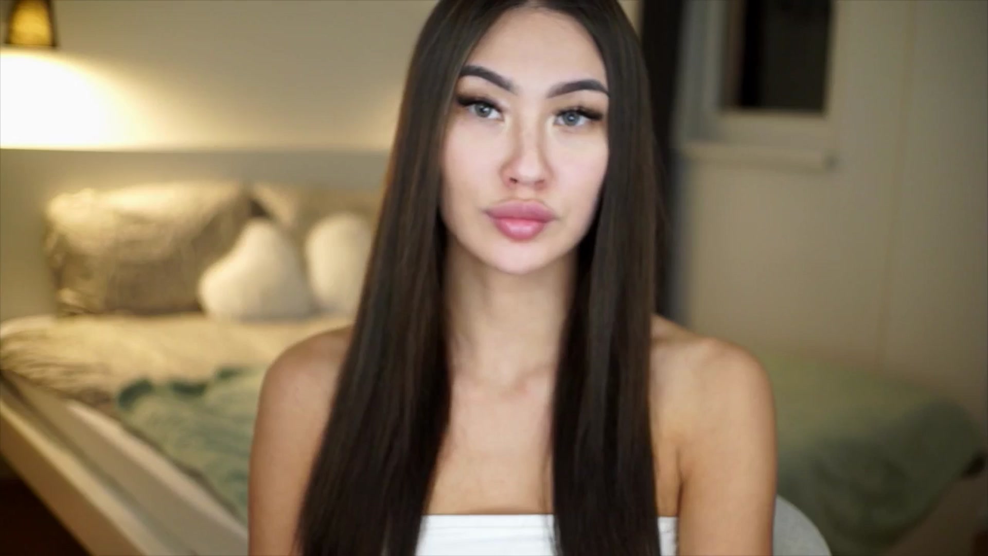 Gallery image thumbnail from SimpleMai's myfreecams stream on, 03/15/2026, 23:36 image 12 of 20