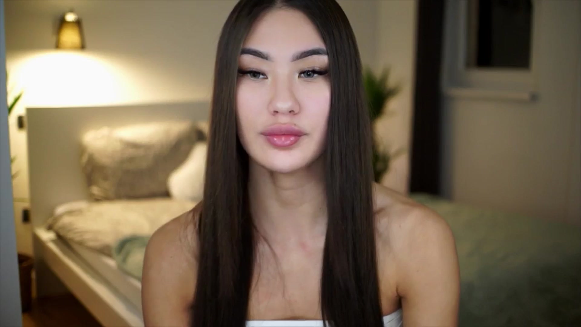 Gallery image thumbnail from SimpleMai's myfreecams stream on, 03/15/2026, 23:36 image 7 of 20