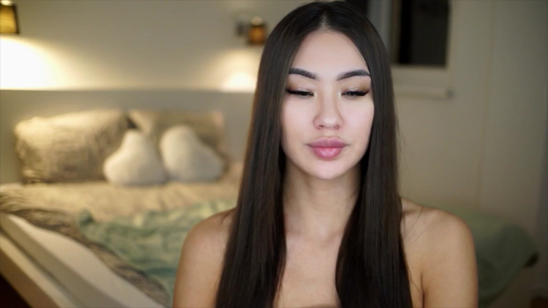 Gallery image thumbnail from SimpleMai's myfreecams stream on, 03/16/2026, 24:14 image 6 of 20
