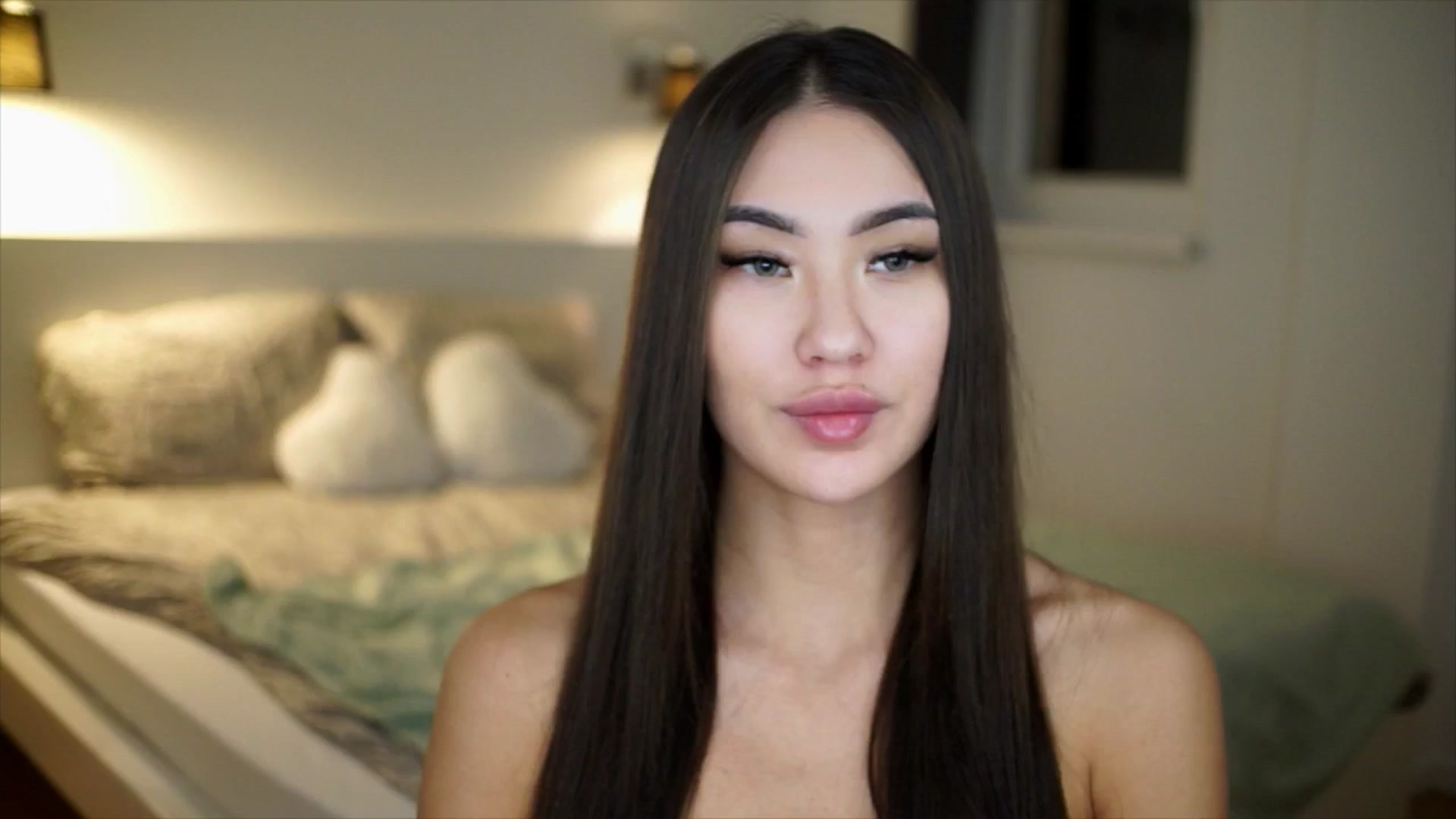 Gallery image thumbnail from SimpleMai's myfreecams stream on, 03/16/2026, 24:14 image 3 of 20