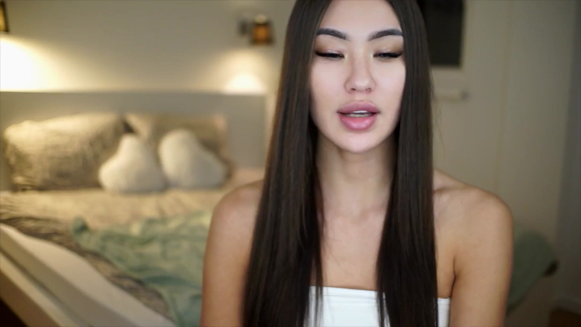 Gallery image thumbnail from SimpleMai's myfreecams stream on, 03/16/2026, 24:14 image 12 of 20