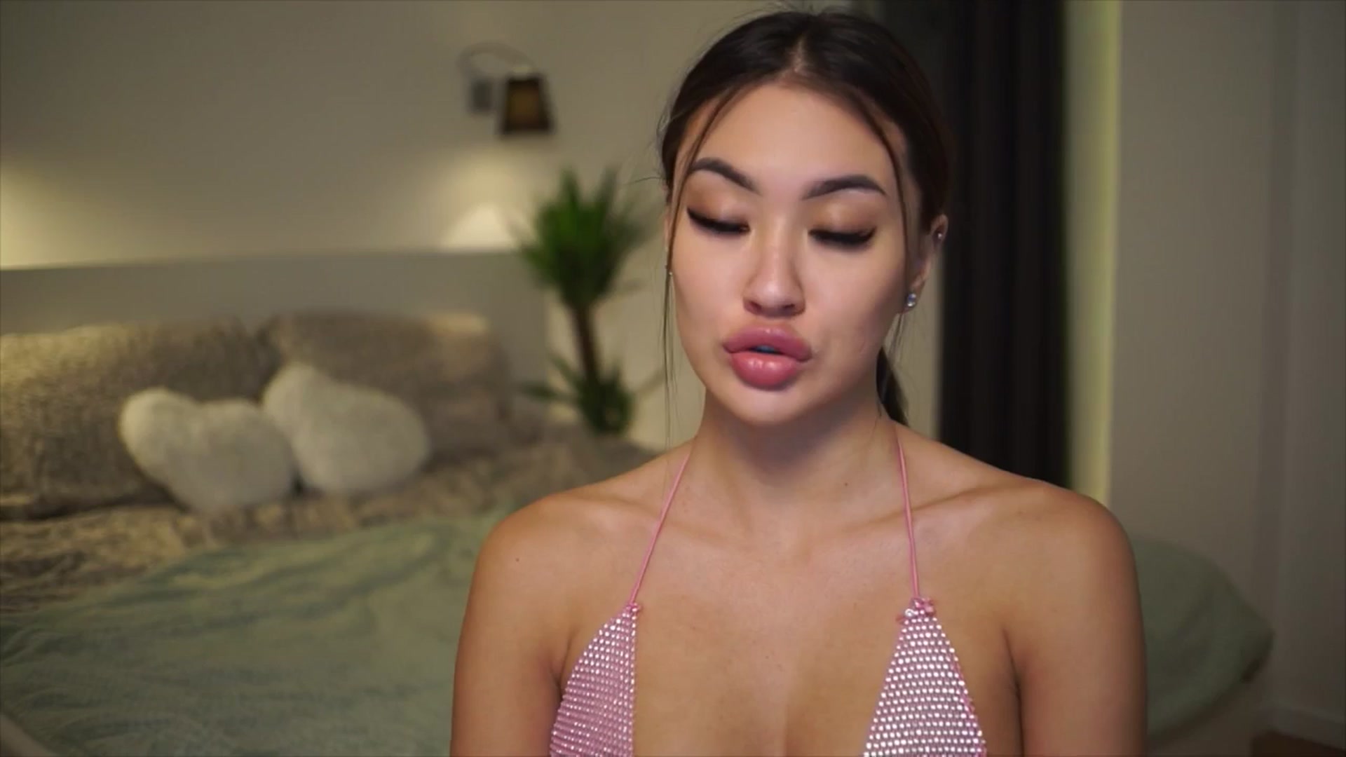 Gallery image thumbnail from SimpleMai's myfreecams stream on, 03/19/2026, 19:34 image 3 of 20