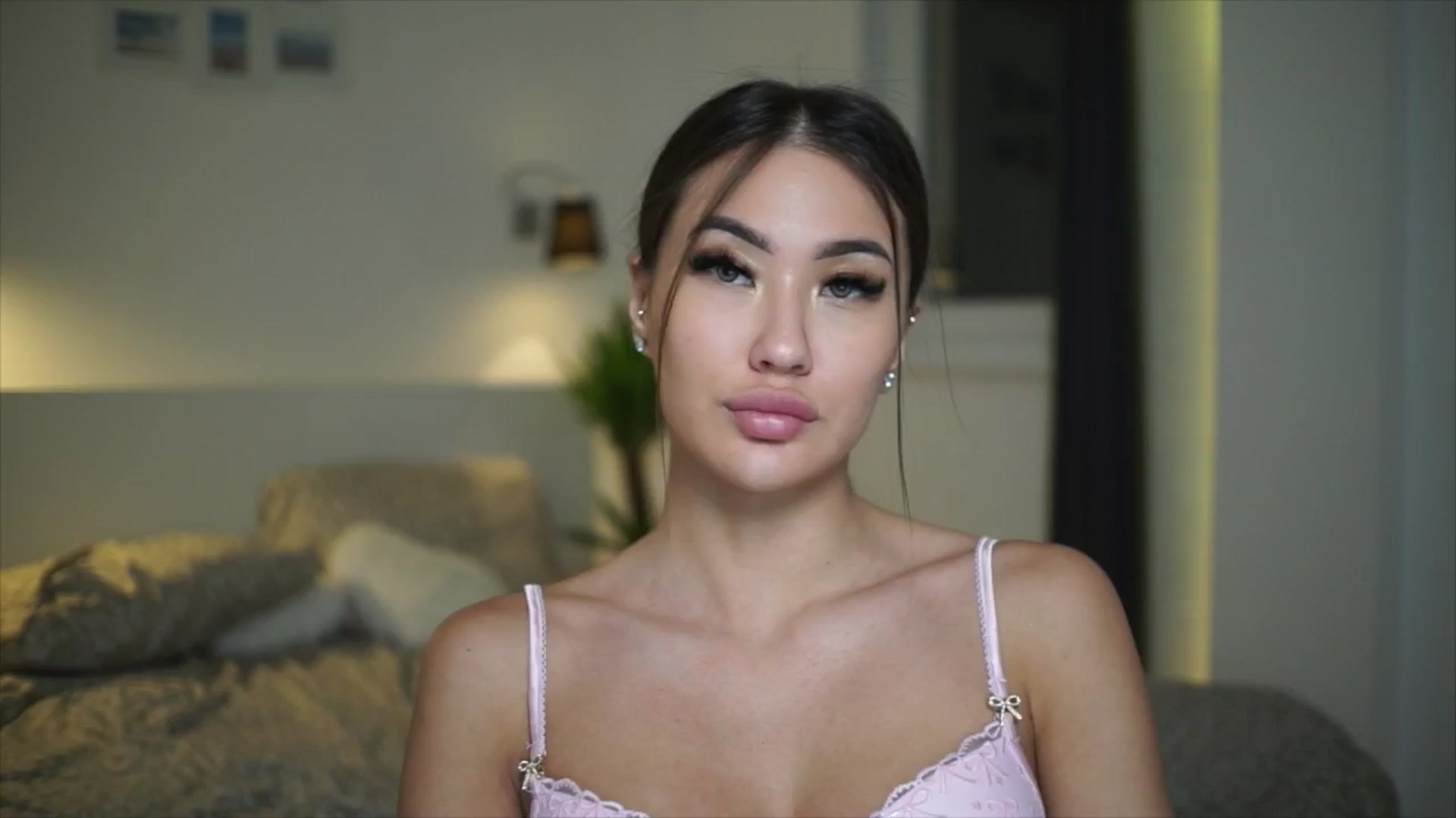 Gallery image thumbnail from SimpleMai's myfreecams stream on, 03/21/2026, 20:02 image 20 of 20