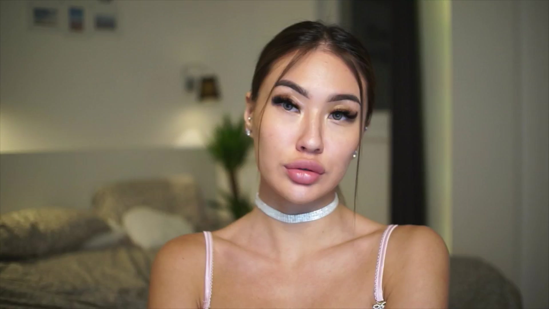 Gallery image thumbnail from SimpleMai's myfreecams stream on, 03/21/2026, 22:03 image 12 of 20