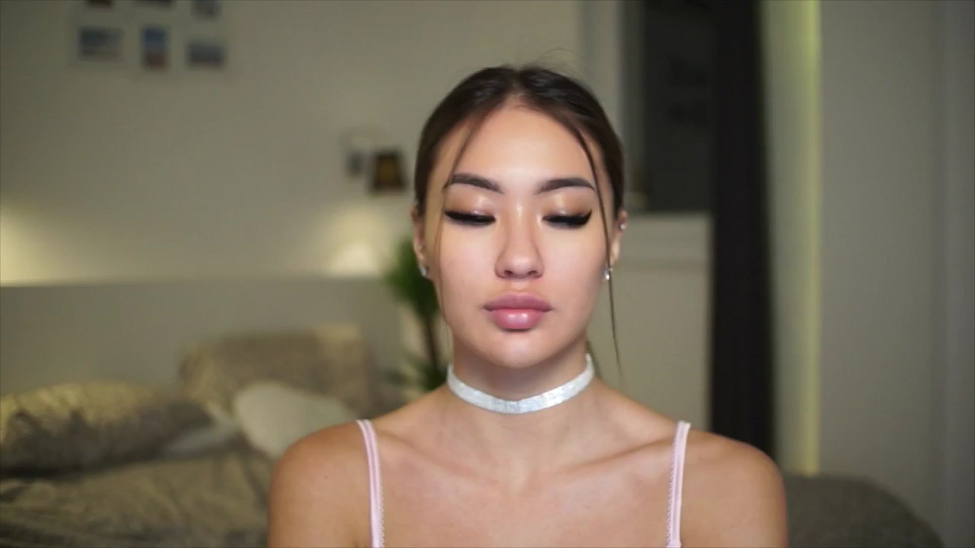 Gallery image thumbnail from SimpleMai's myfreecams stream on, 03/21/2026, 22:24 image 18 of 20