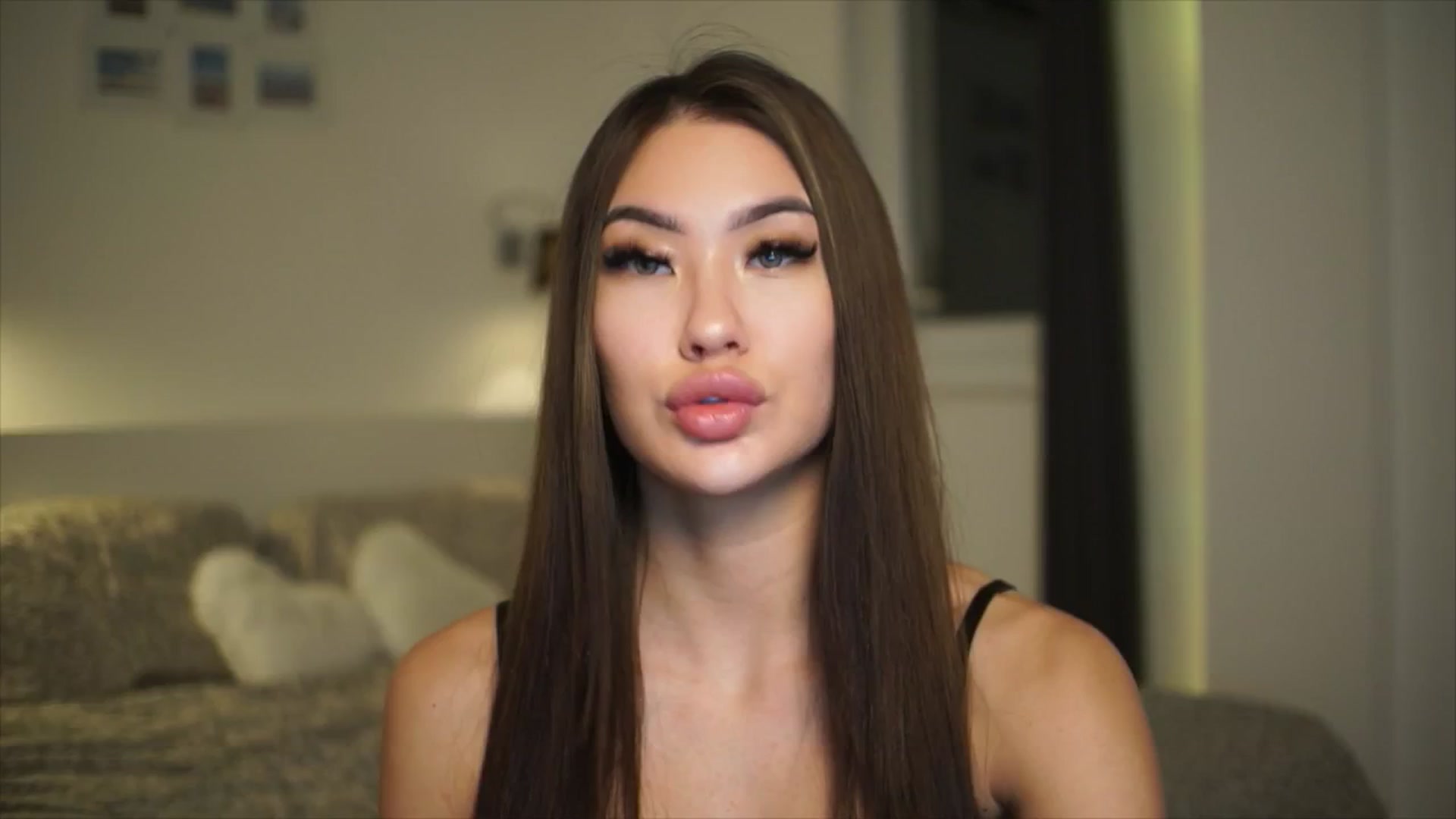 Gallery image thumbnail from SimpleMai's myfreecams stream on, 03/23/2026, 18:50 image 4 of 20
