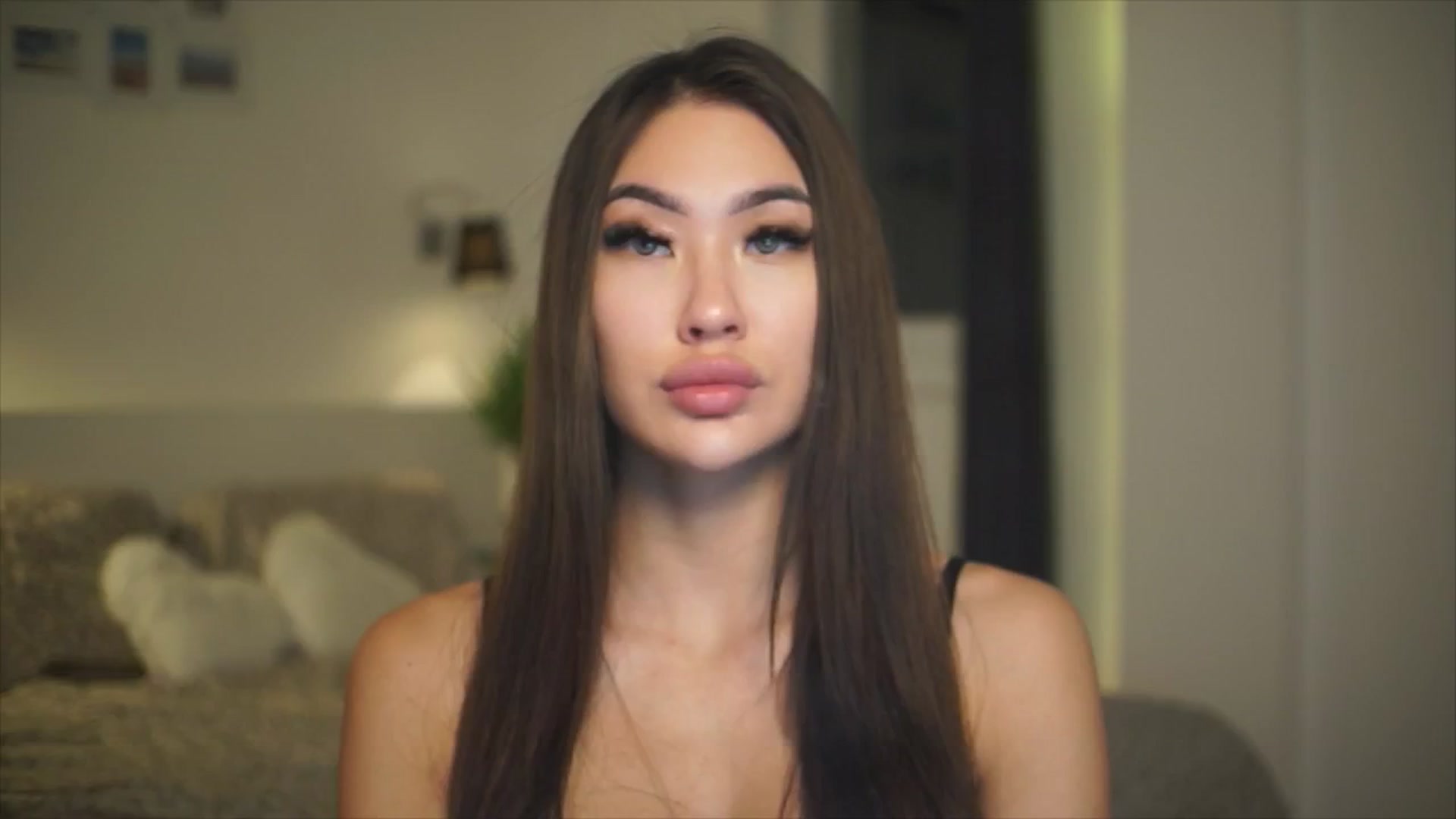 Gallery image thumbnail from SimpleMai's myfreecams stream on, 03/23/2026, 18:50 image 18 of 20