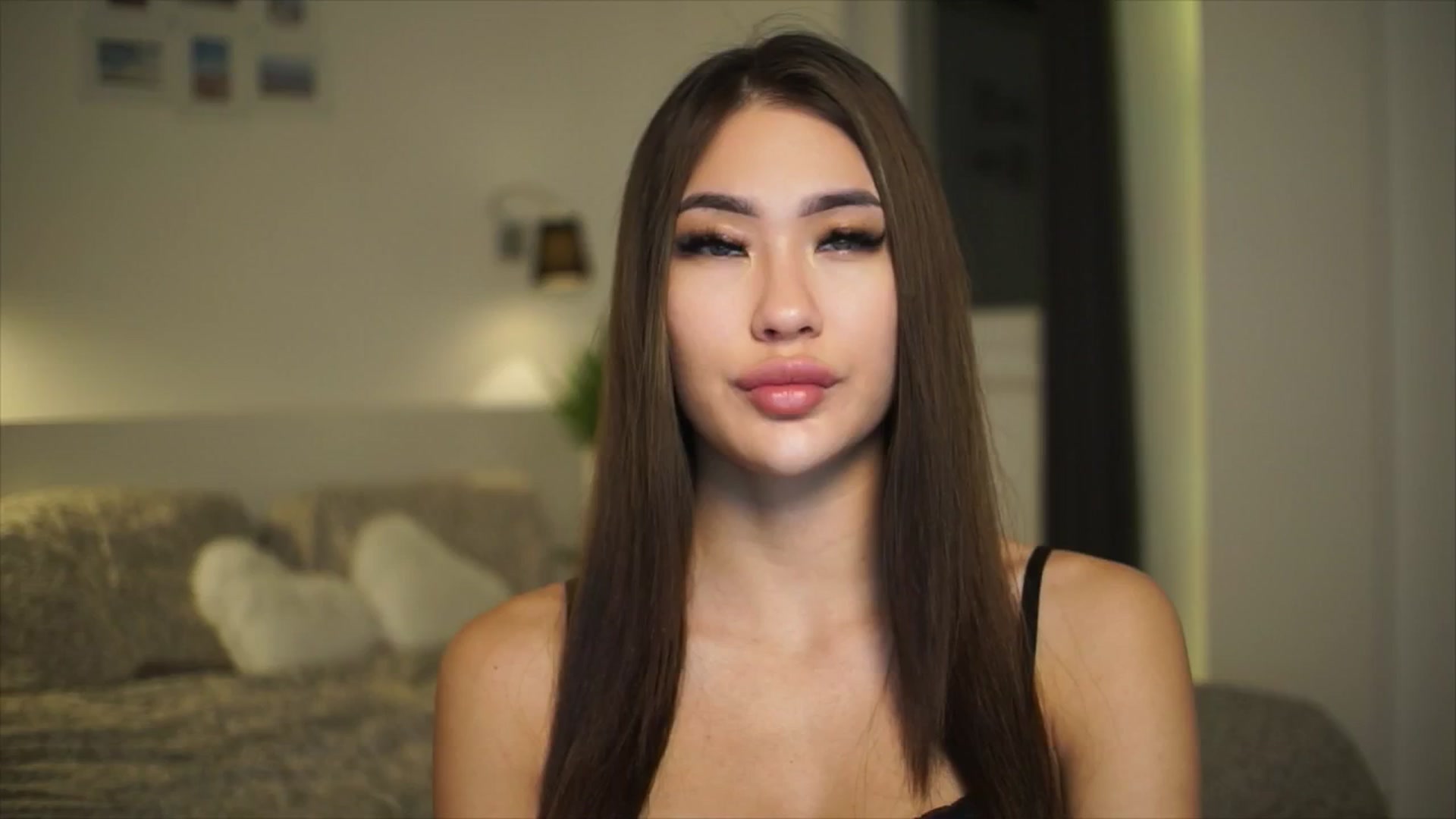 Gallery image thumbnail from SimpleMai's myfreecams stream on, 03/23/2026, 18:50 image 15 of 20