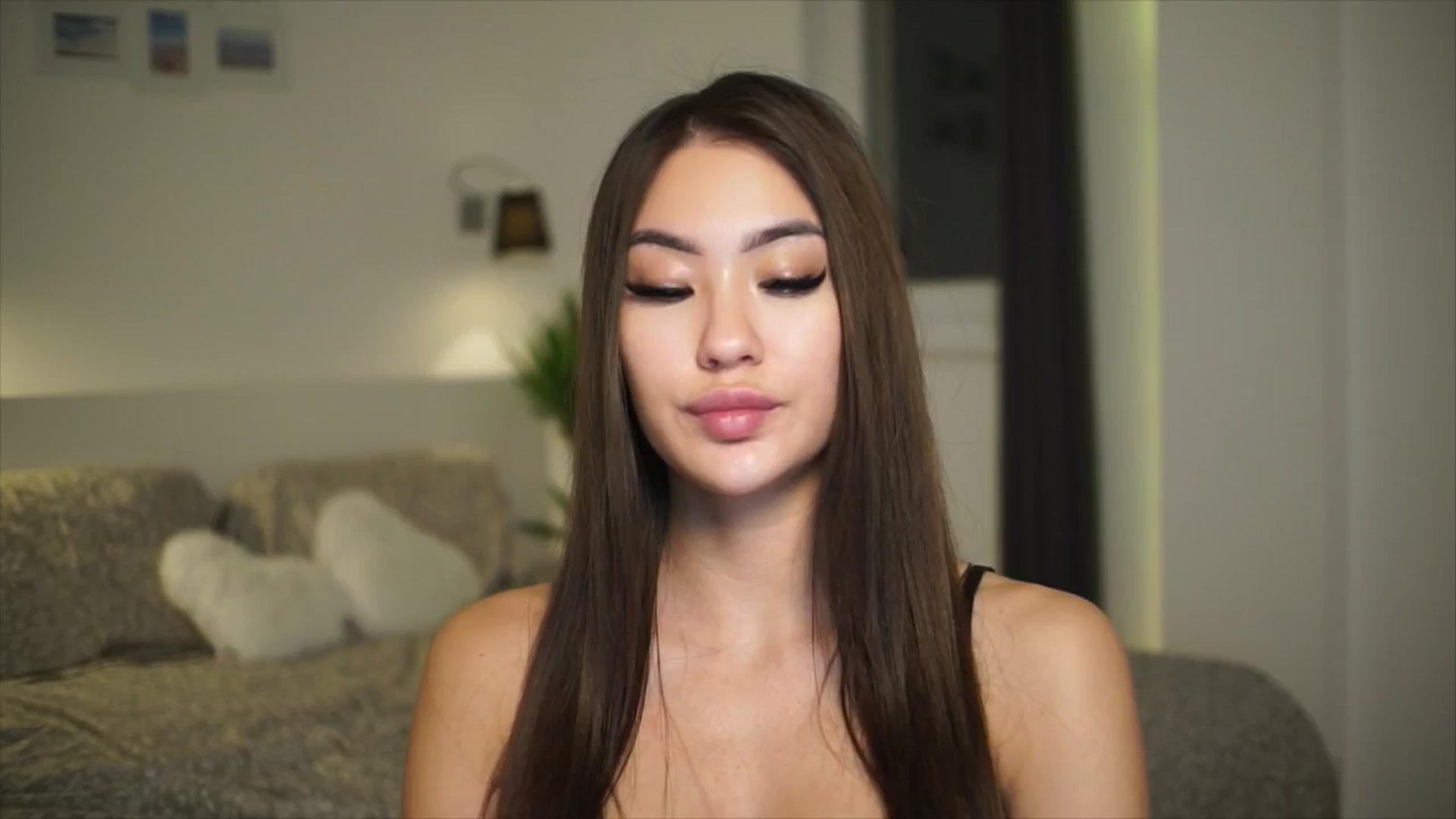 Gallery image thumbnail from SimpleMai's myfreecams stream on, 03/23/2026, 22:44 image 5 of 20