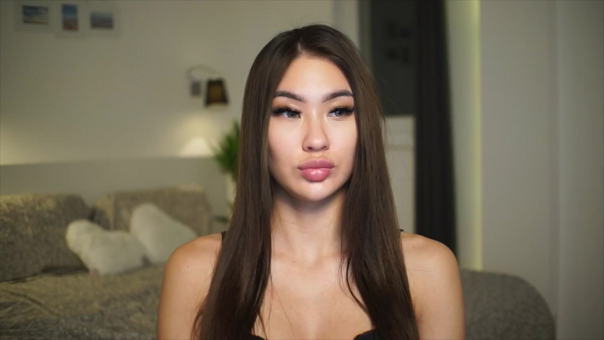Gallery image thumbnail from SimpleMai's myfreecams stream on, 03/23/2026, 22:44 image 3 of 20