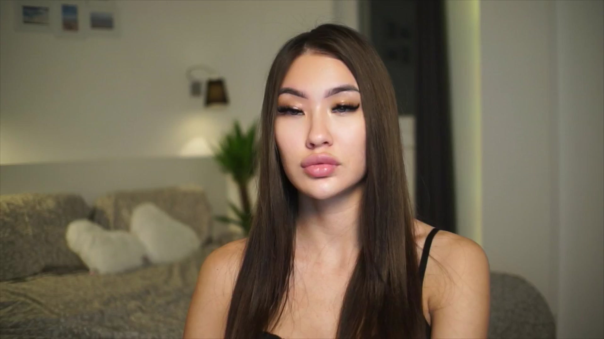 Gallery image thumbnail from SimpleMai's myfreecams stream on, 03/23/2026, 22:44 image 14 of 20