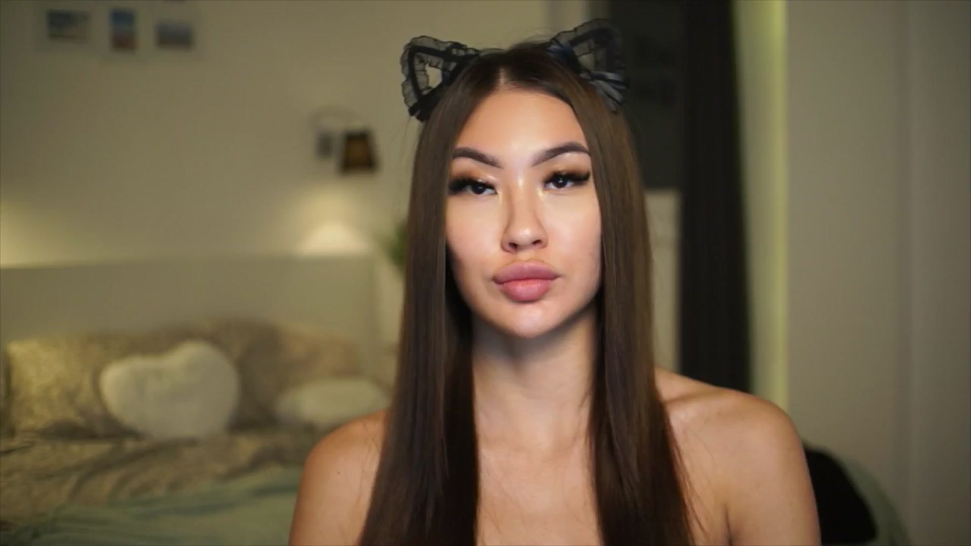 Gallery image thumbnail from SimpleMai's myfreecams stream on, 03/24/2026, 22:21 image 1 of 20