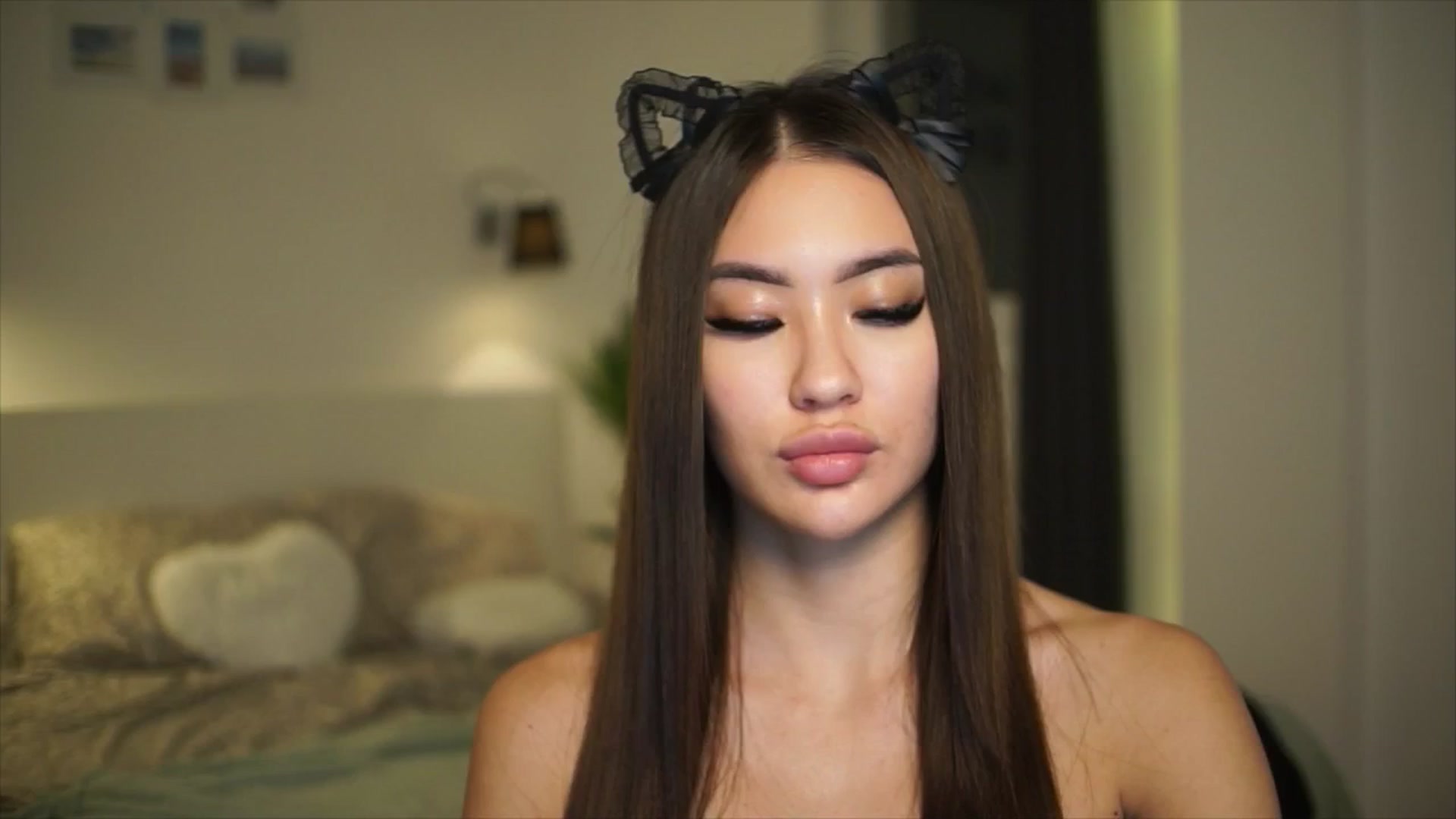 Gallery image thumbnail from SimpleMai's myfreecams stream on, 03/24/2026, 22:21 image 3 of 20