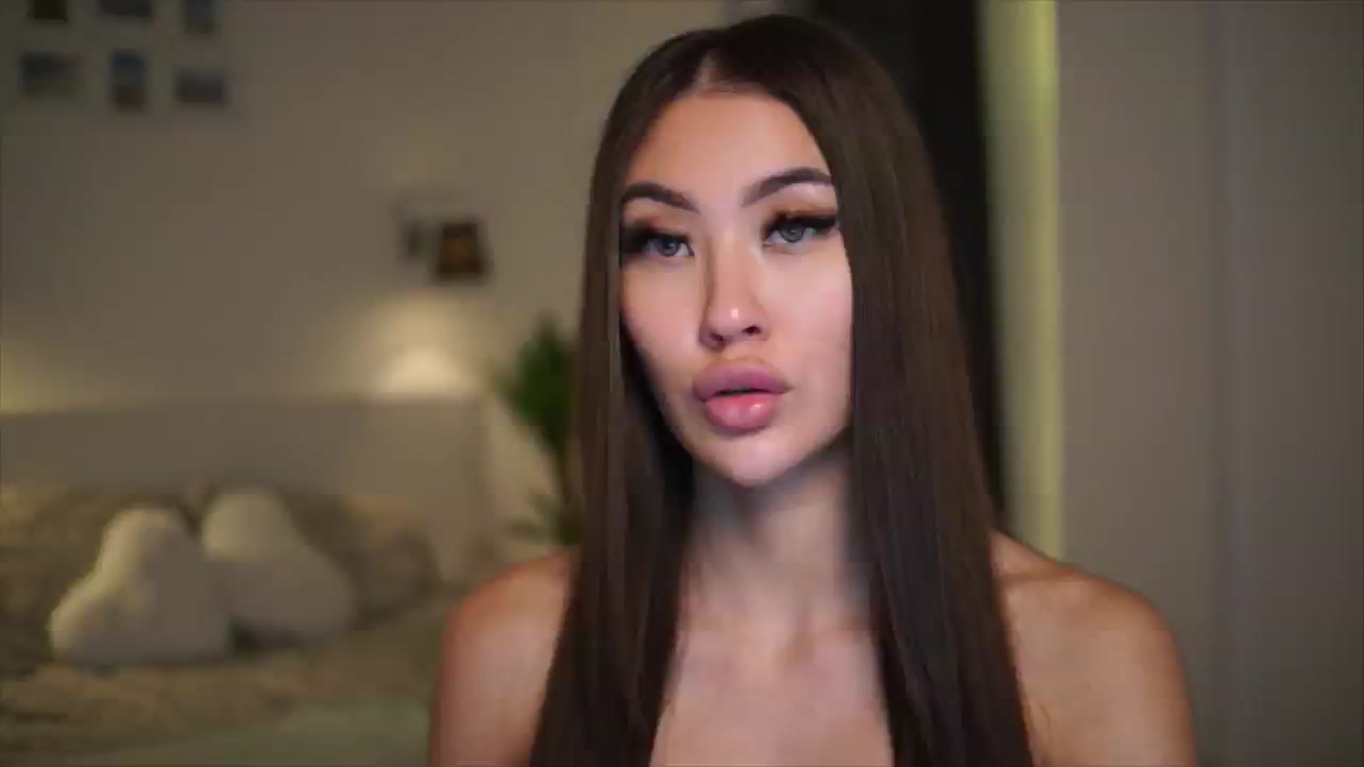 Gallery image thumbnail from SimpleMai's myfreecams stream on, 03/27/2026, 23:06 image 4 of 20