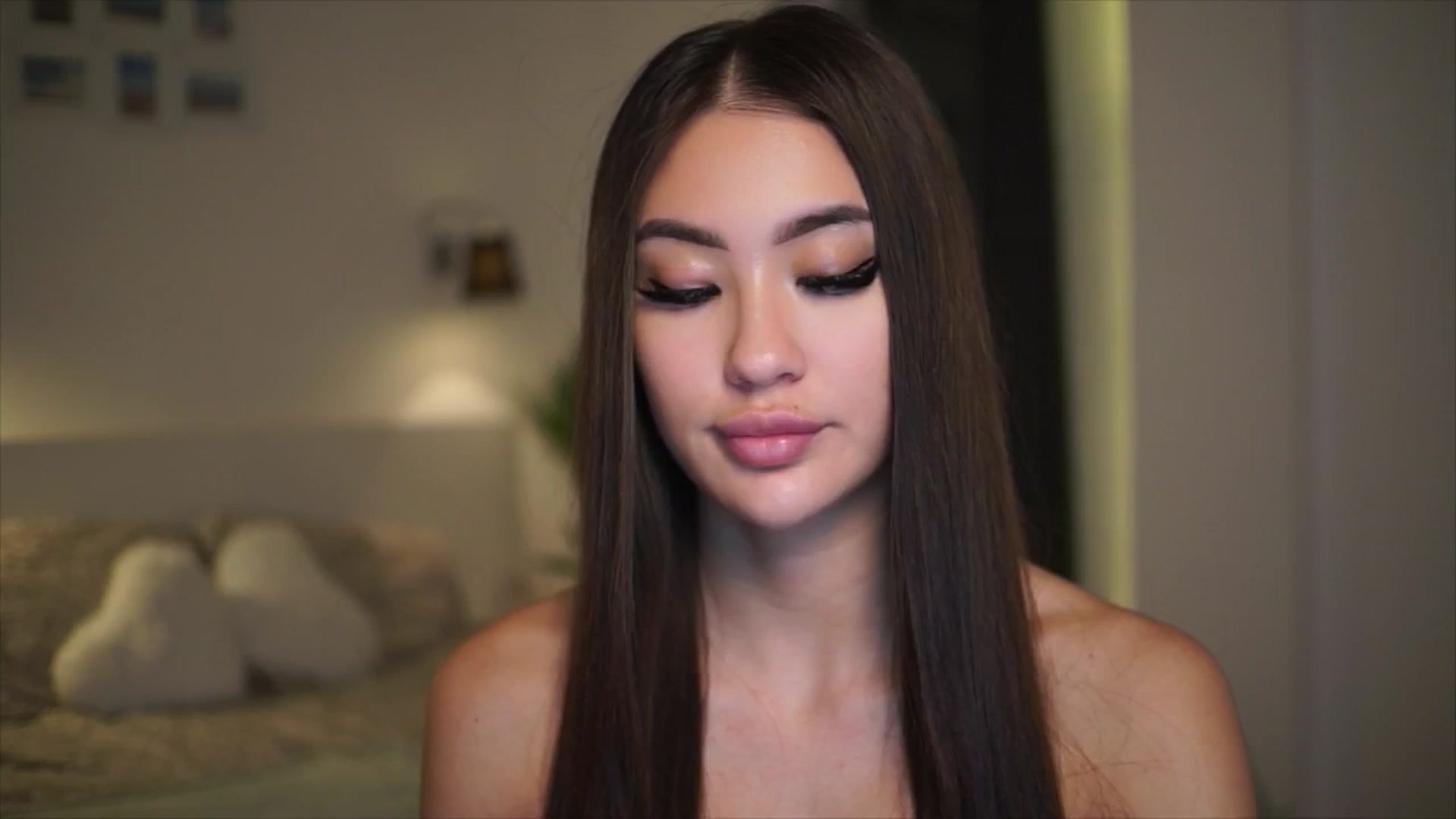 Gallery image thumbnail from SimpleMai's myfreecams stream on, 03/27/2026, 23:06 image 7 of 20