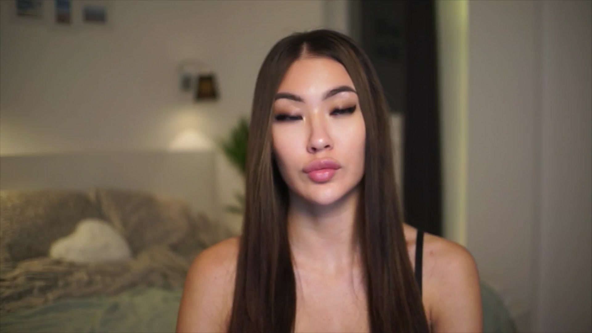 Gallery image thumbnail from SimpleMai's myfreecams stream on, 03/28/2026, 23:05 image 3 of 20