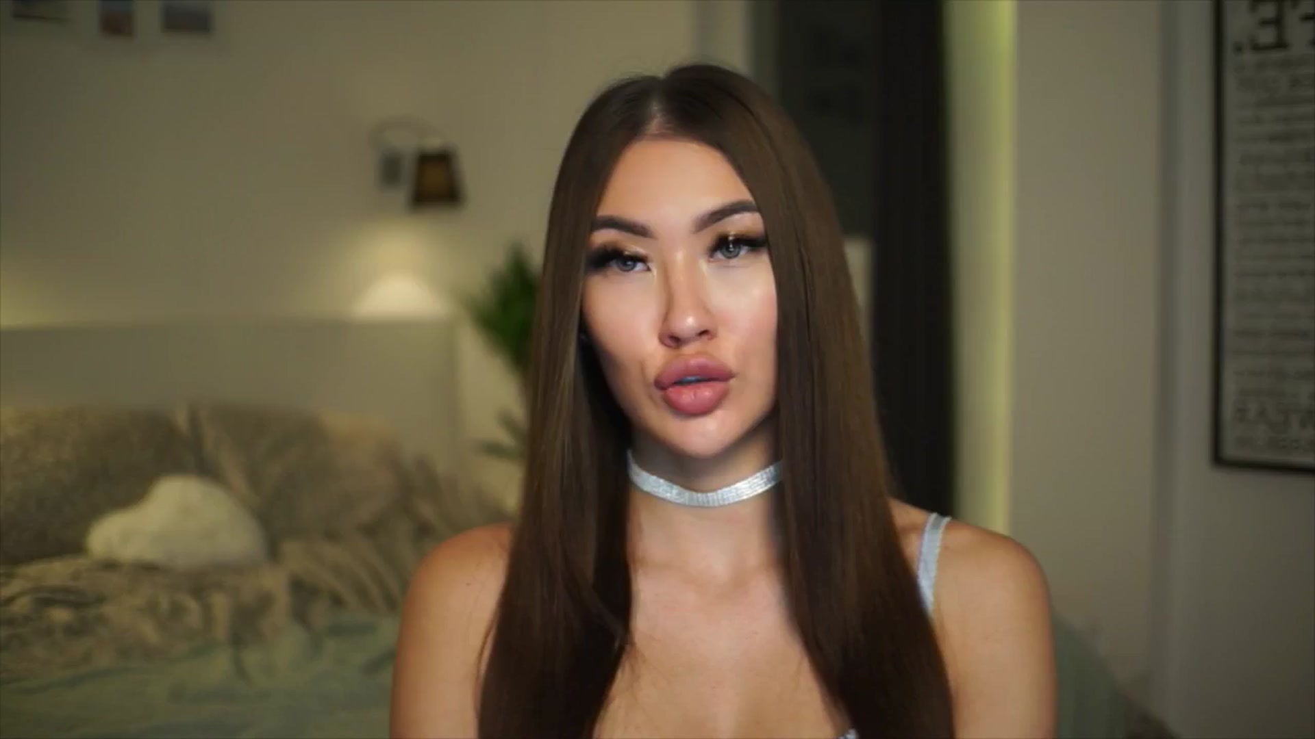 Gallery image thumbnail from SimpleMai's myfreecams stream on, 03/29/2026, 22:38 image 17 of 20