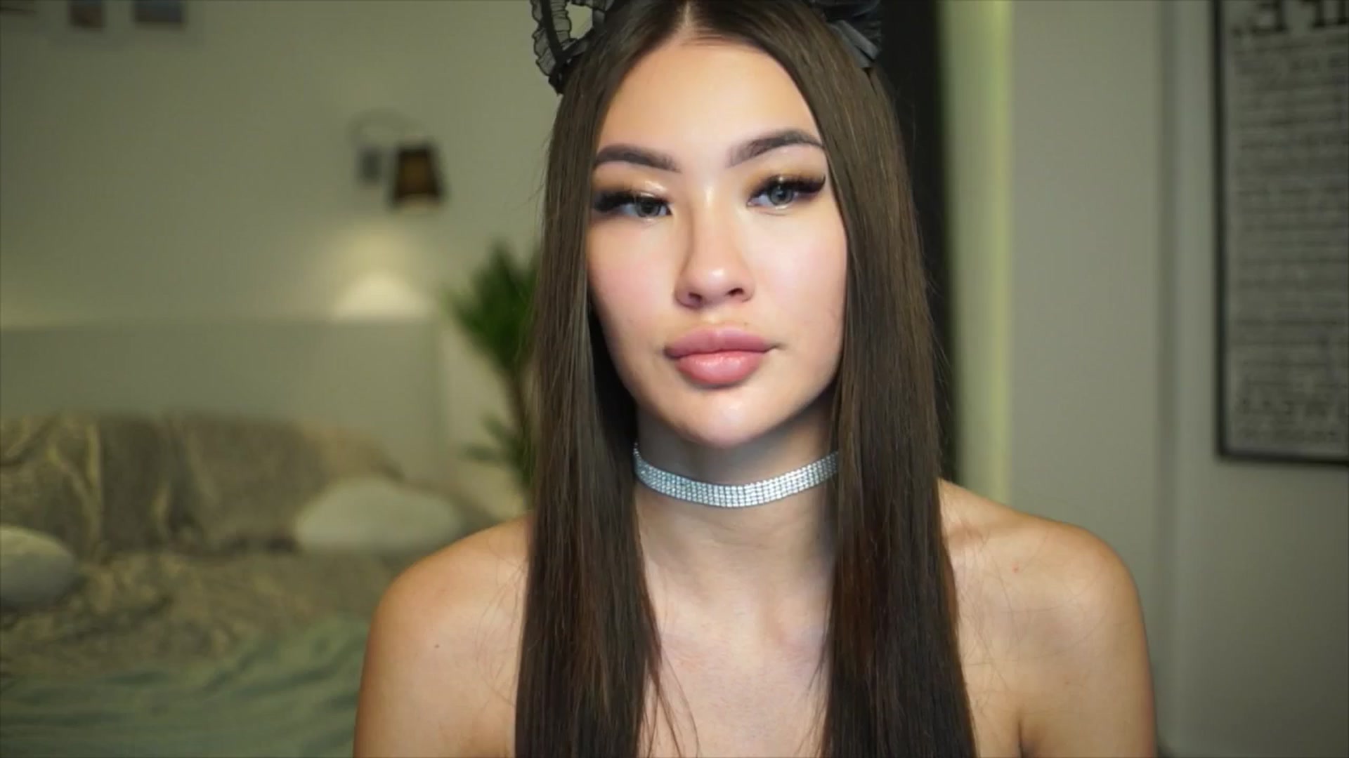 Gallery image thumbnail from SimpleMai's myfreecams stream on, 03/30/2026, 19:17 image 4 of 20