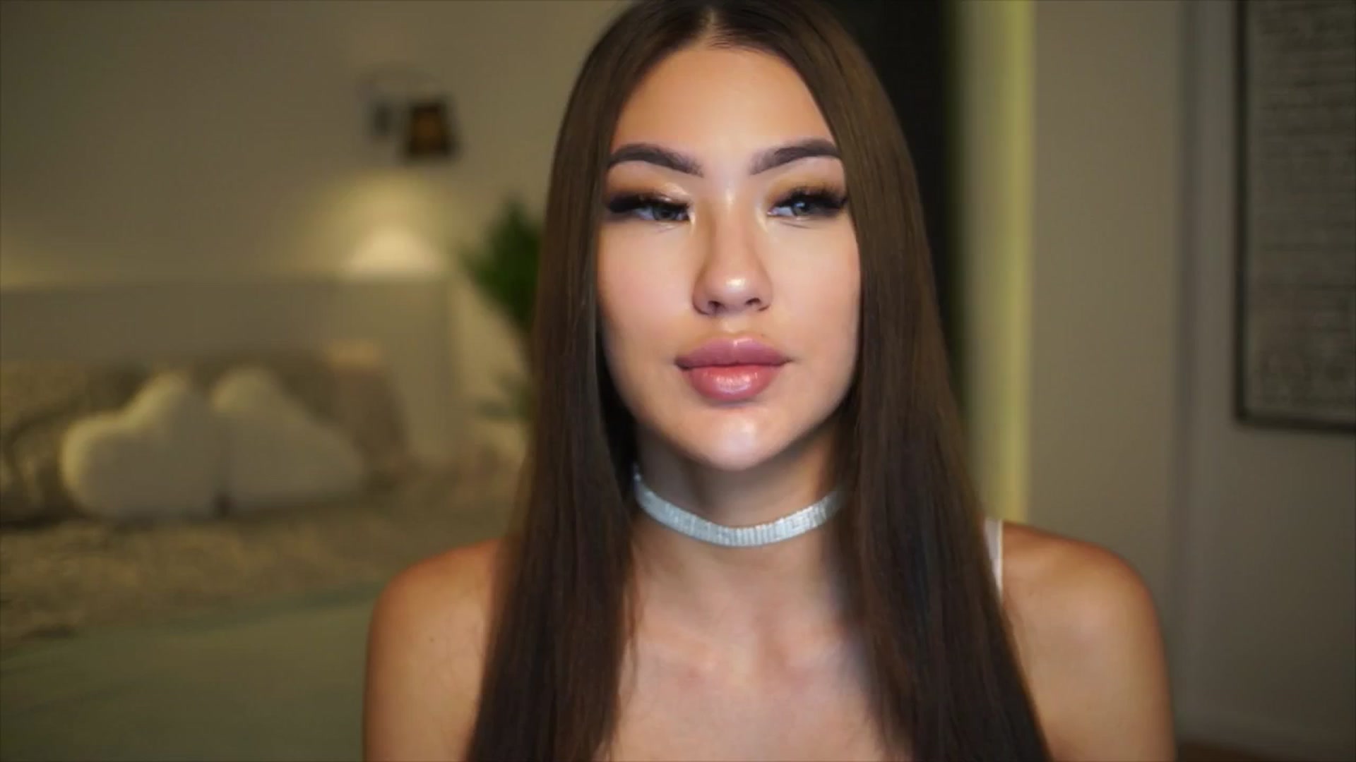 Gallery image thumbnail from SimpleMai's myfreecams stream on, 03/31/2026, 18:14 image 4 of 20