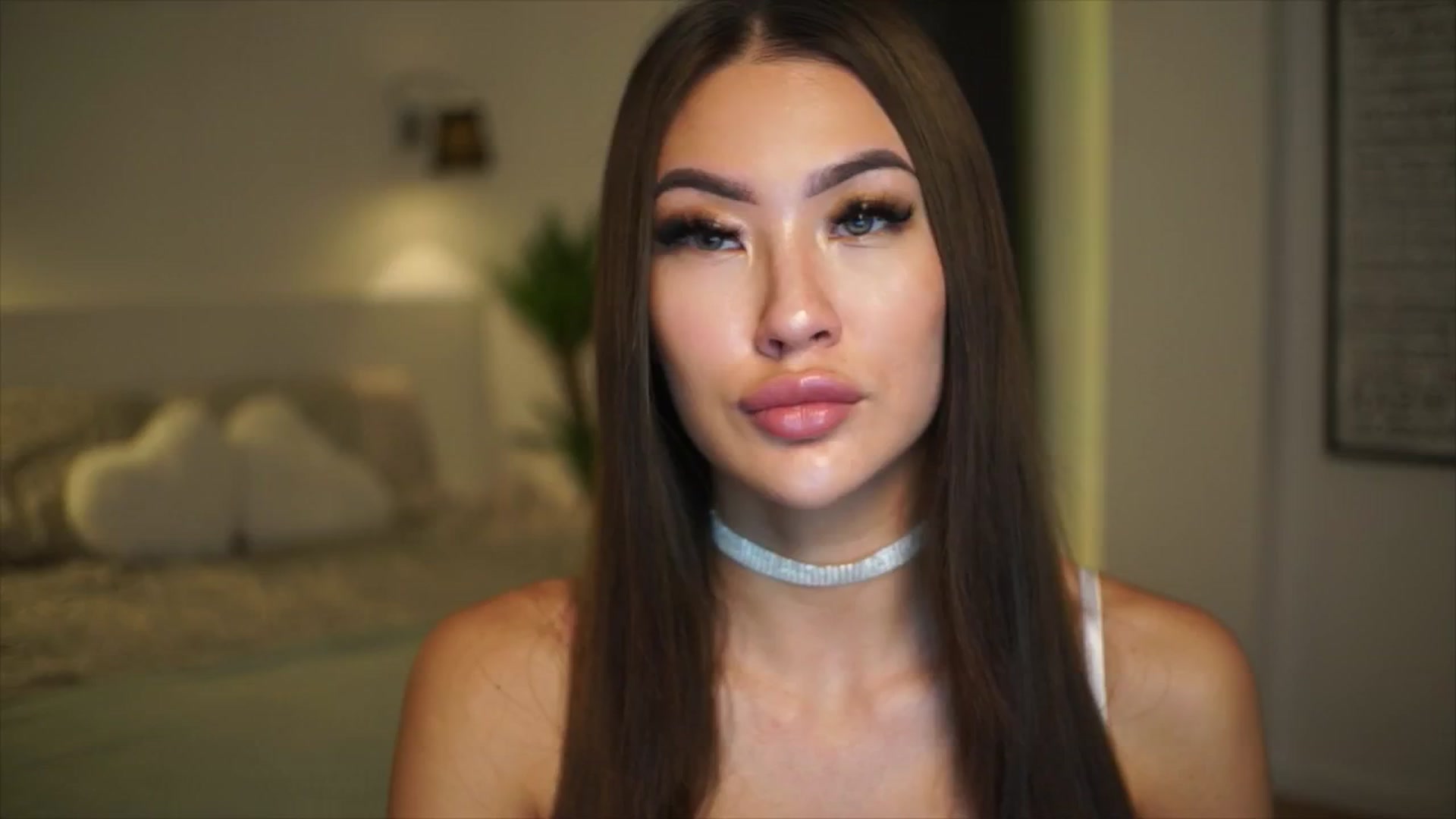 Gallery image thumbnail from SimpleMai's myfreecams stream on, 03/31/2026, 18:14 image 9 of 20