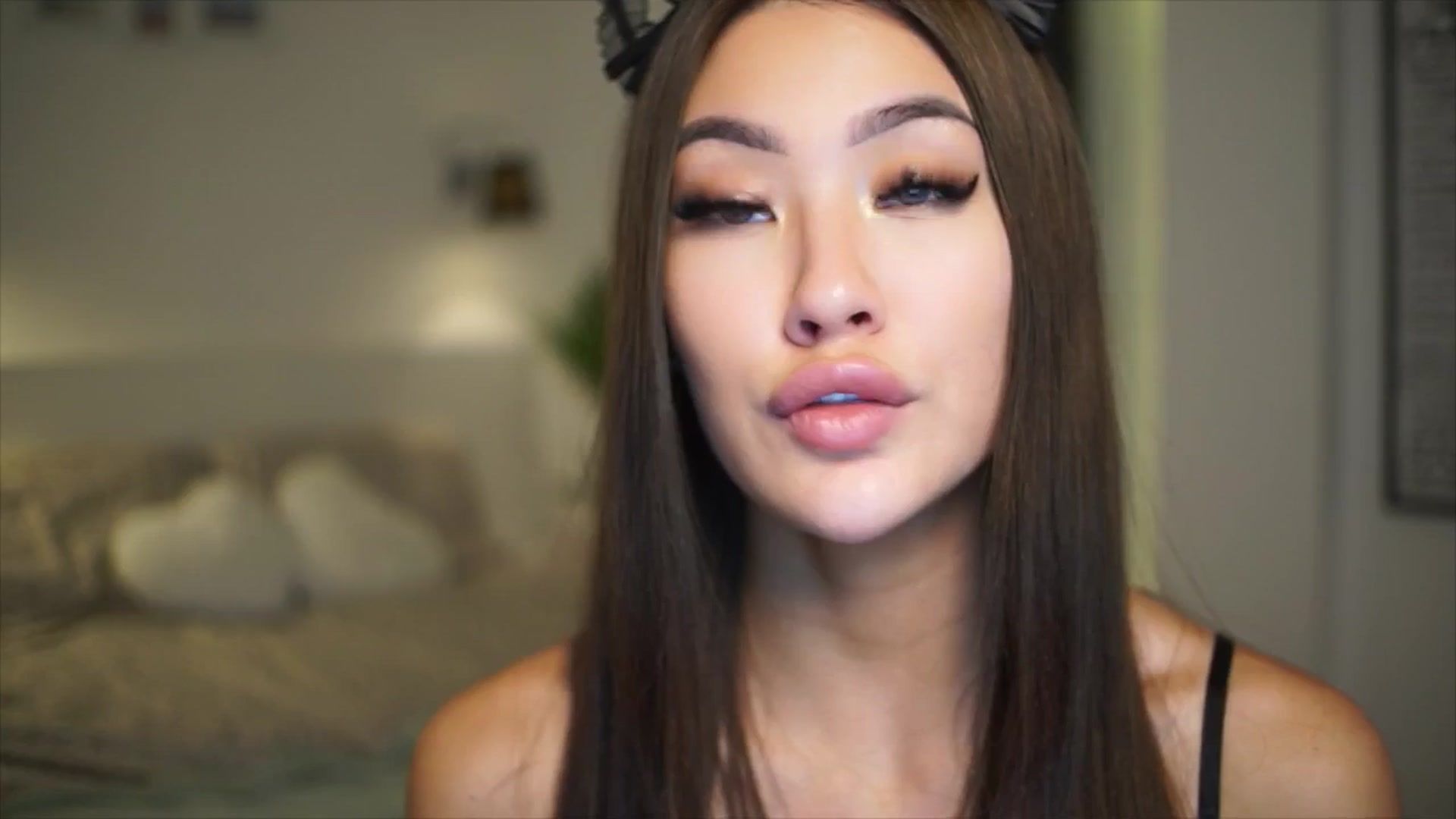 Gallery image thumbnail from SimpleMai's myfreecams stream on, 04/02/2026, 22:58 image 18 of 20