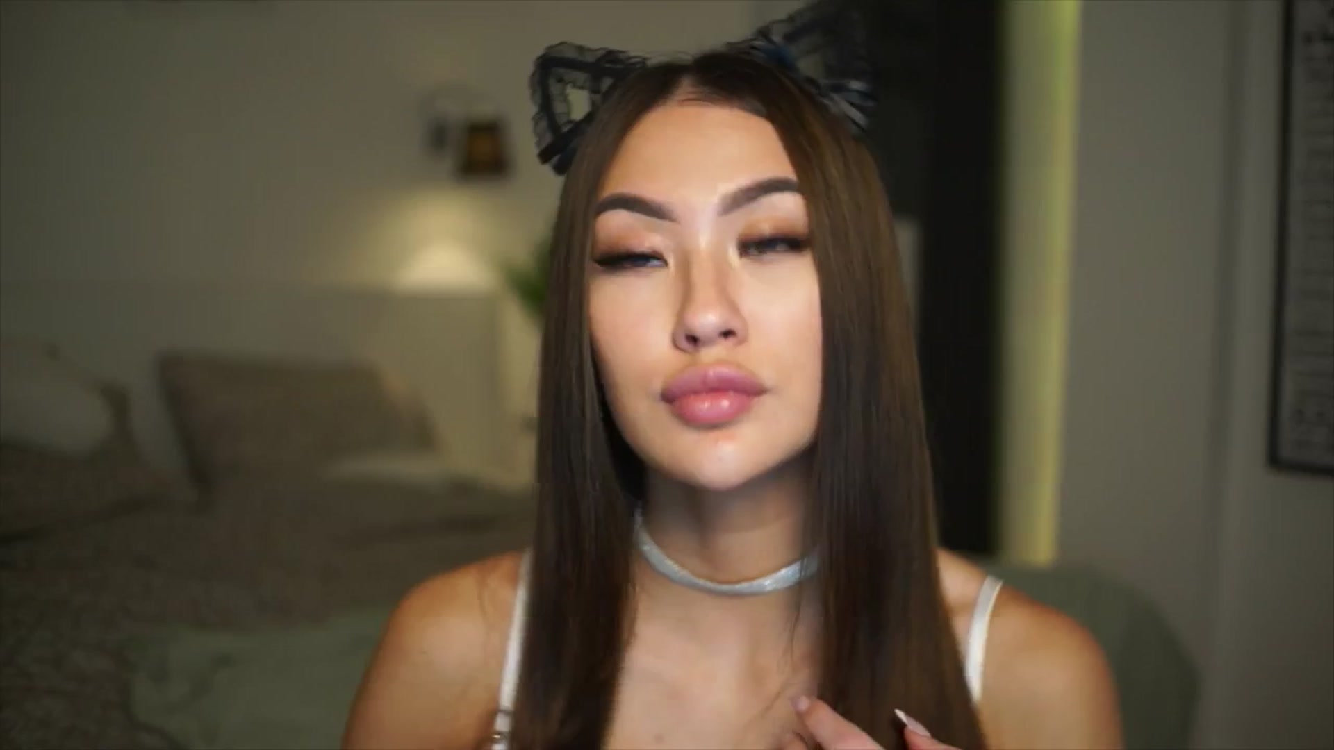 Gallery image thumbnail from SimpleMai's myfreecams stream on, 04/05/2026, 19:29 image 9 of 20