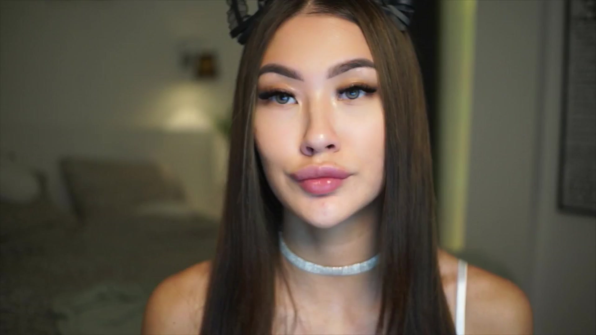 Gallery image thumbnail from SimpleMai's myfreecams stream on, 04/05/2026, 19:29 image 4 of 20