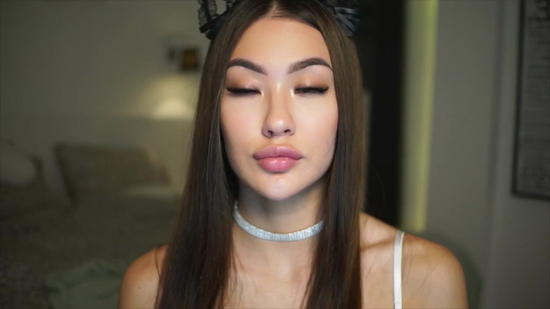 Gallery image thumbnail from SimpleMai's myfreecams stream on, 04/05/2026, 19:29 image 6 of 20