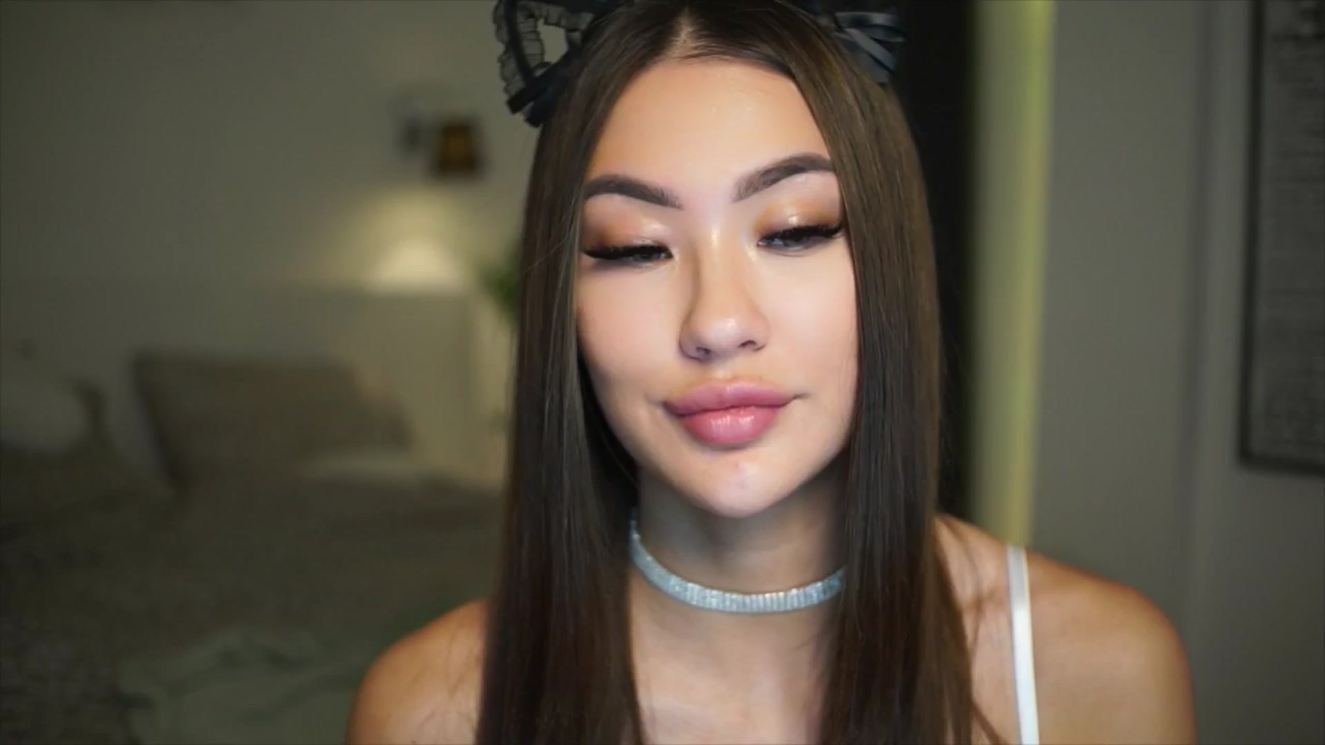 Gallery image thumbnail from SimpleMai's myfreecams stream on, 04/05/2026, 19:29 image 3 of 20