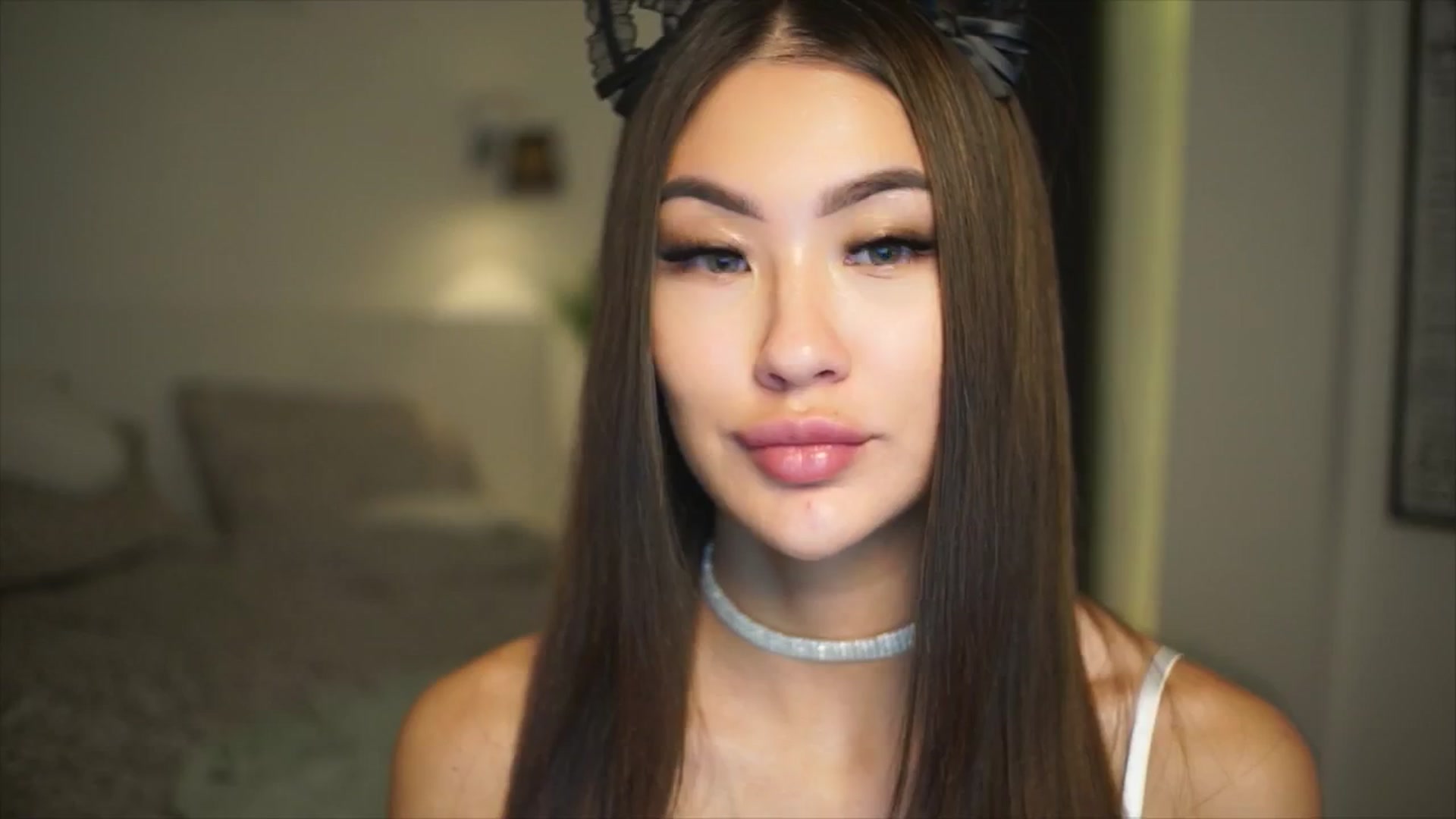 Gallery image thumbnail from SimpleMai's myfreecams stream on, 04/05/2026, 21:53 image 18 of 20