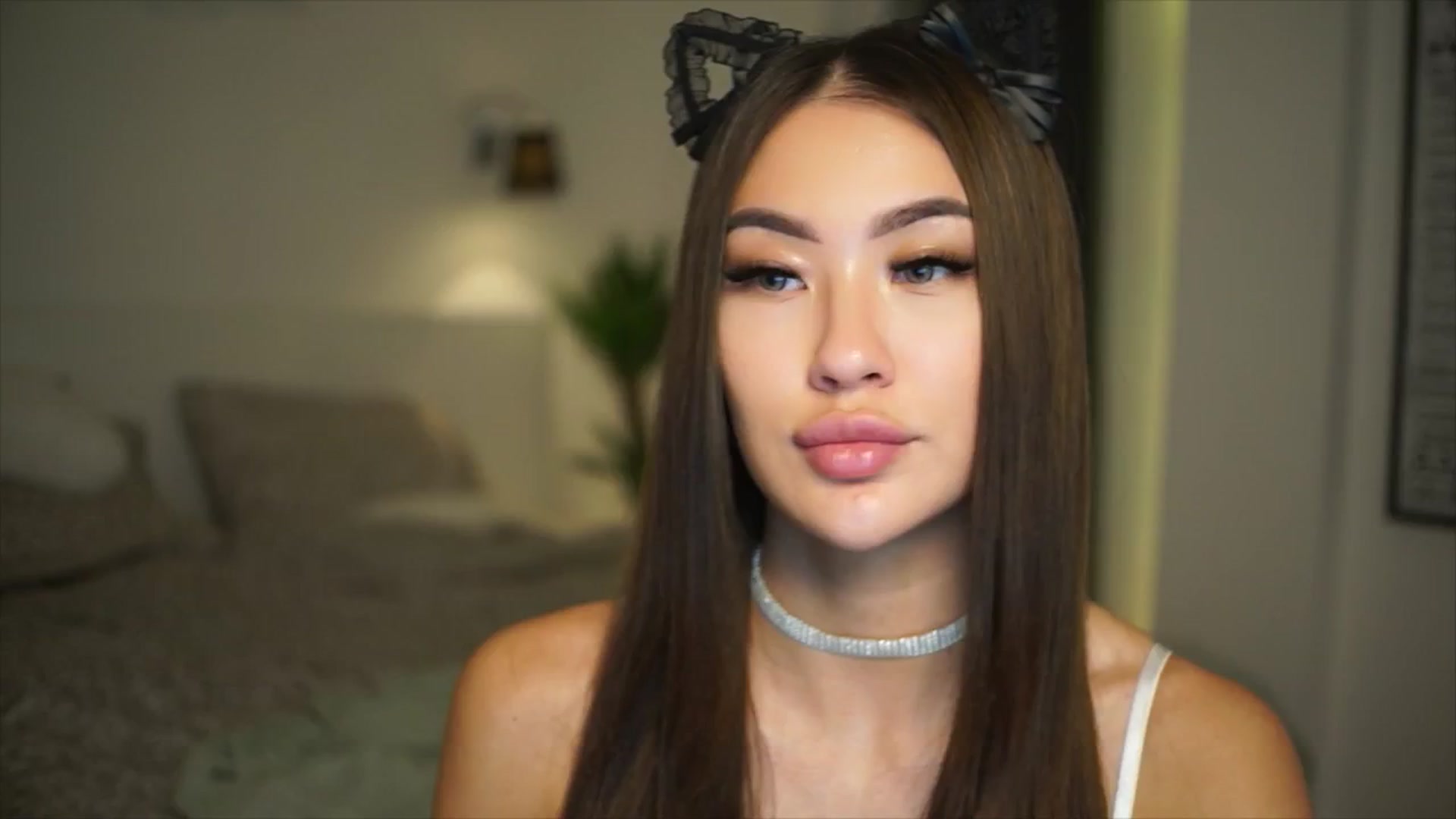 Gallery image thumbnail from SimpleMai's myfreecams stream on, 04/05/2026, 21:53 image 11 of 20