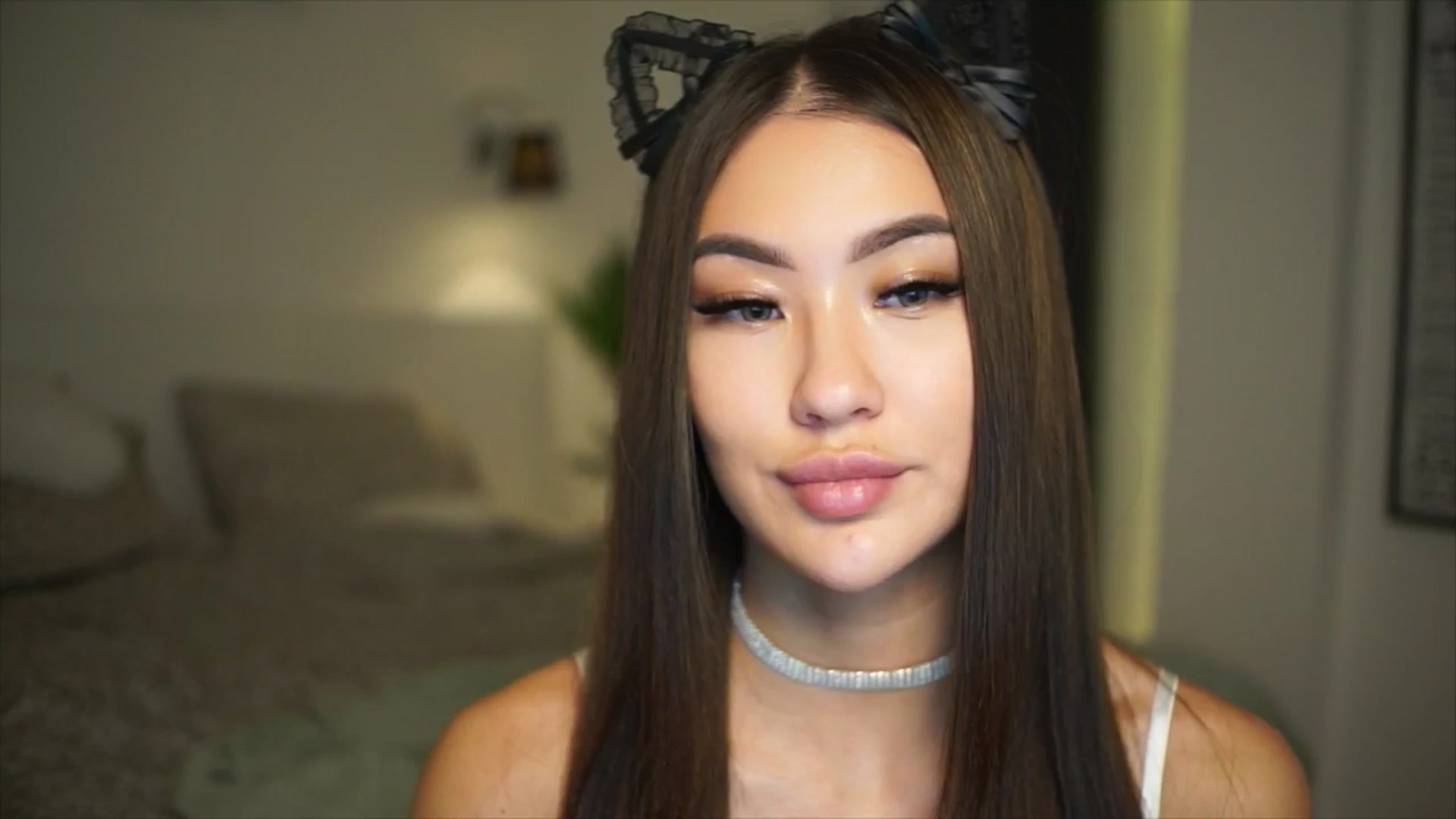 Gallery image thumbnail from SimpleMai's myfreecams stream on, 04/05/2026, 21:53 image 17 of 20