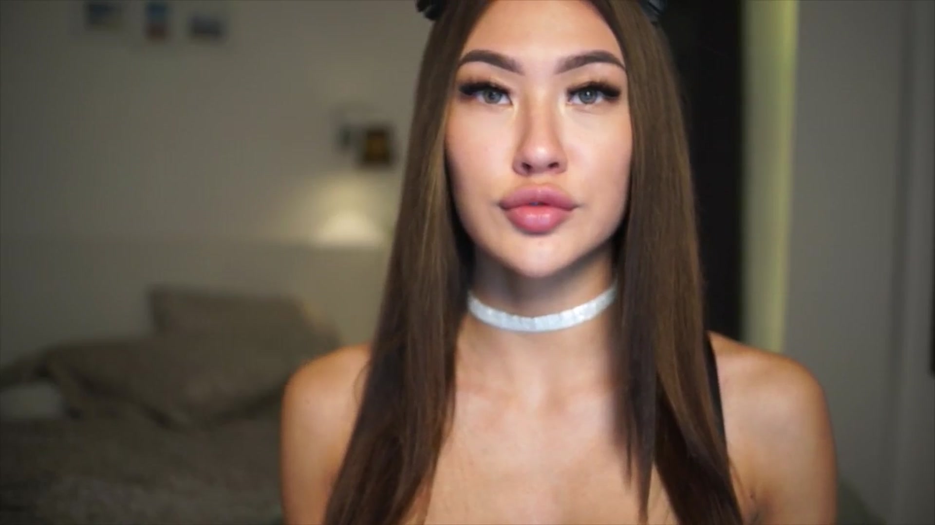 Gallery image thumbnail from SimpleMai's myfreecams stream on, 04/06/2026, 21:06 image 10 of 20