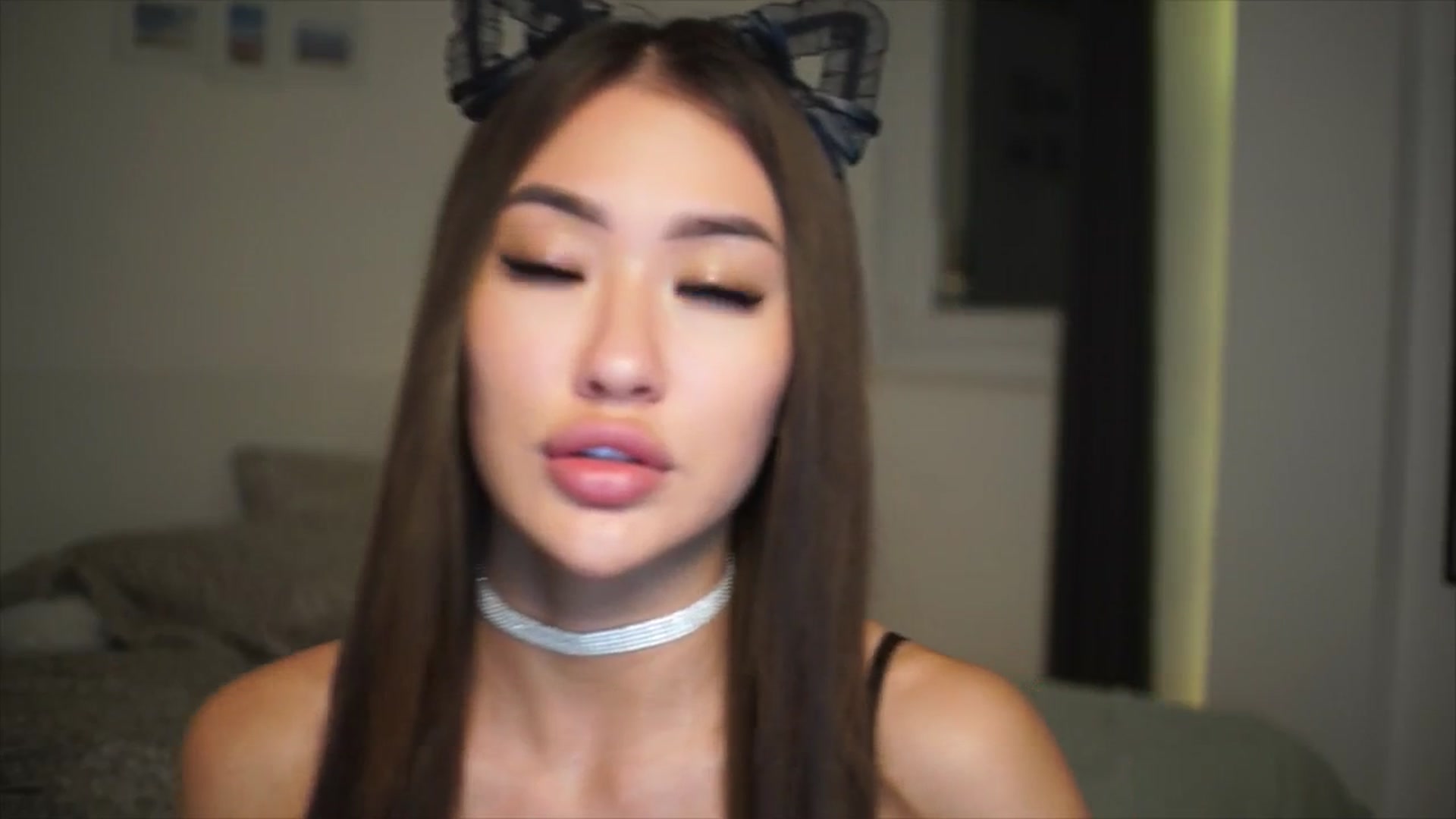 Gallery image thumbnail from SimpleMai's myfreecams stream on, 04/06/2026, 21:06 image 11 of 20