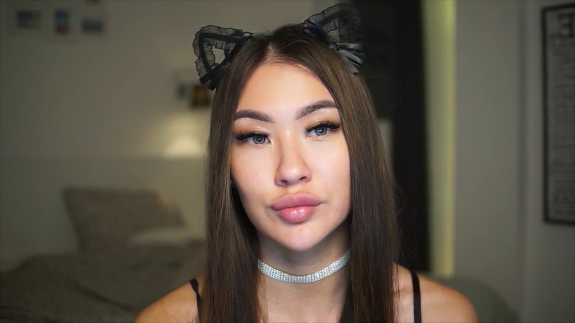 Gallery image thumbnail from SimpleMai's myfreecams stream on, 04/06/2026, 23:55 image 15 of 20