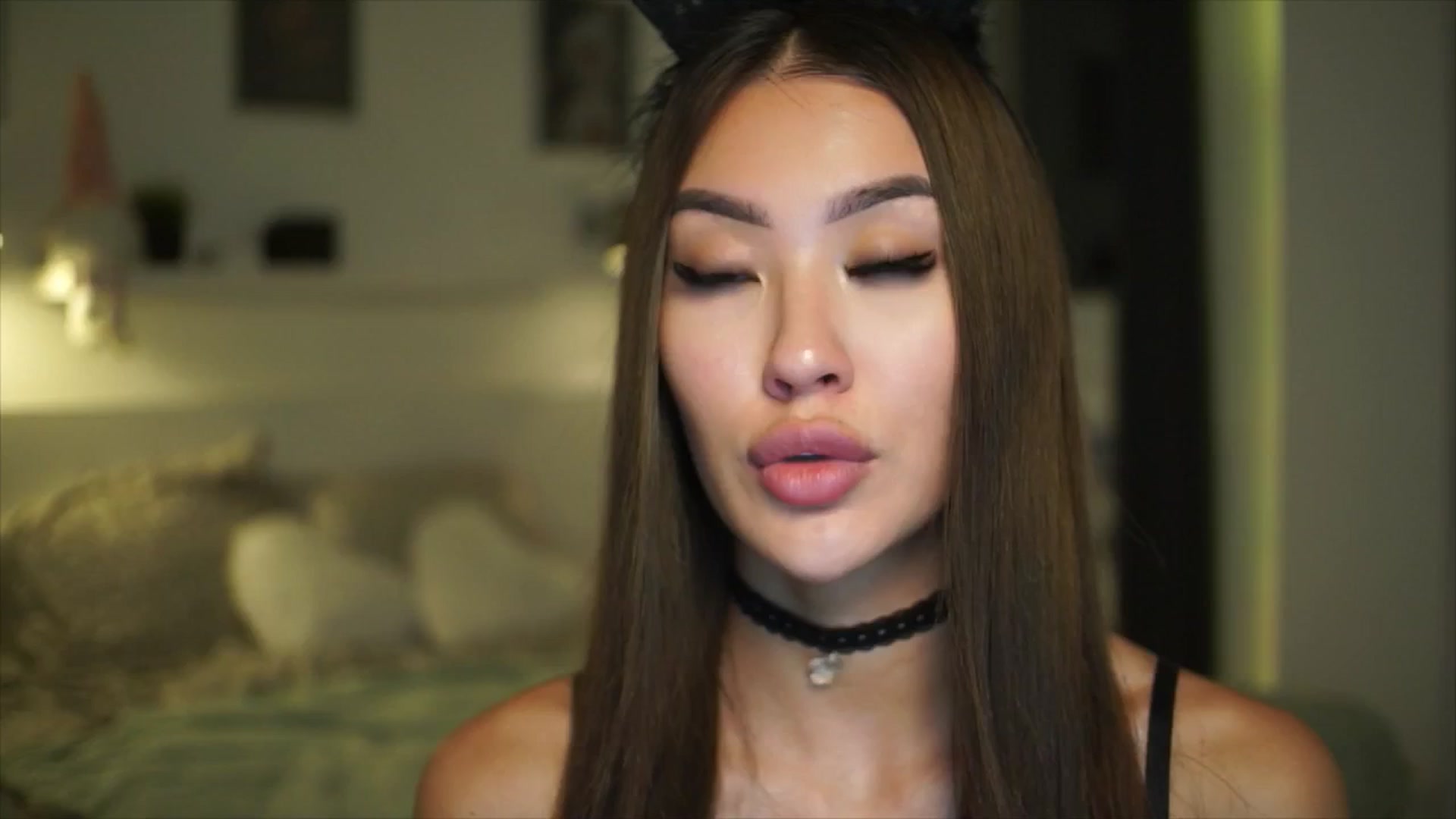 Gallery image thumbnail from SimpleMai's myfreecams stream on, 04/09/2026, 19:43 image 4 of 20