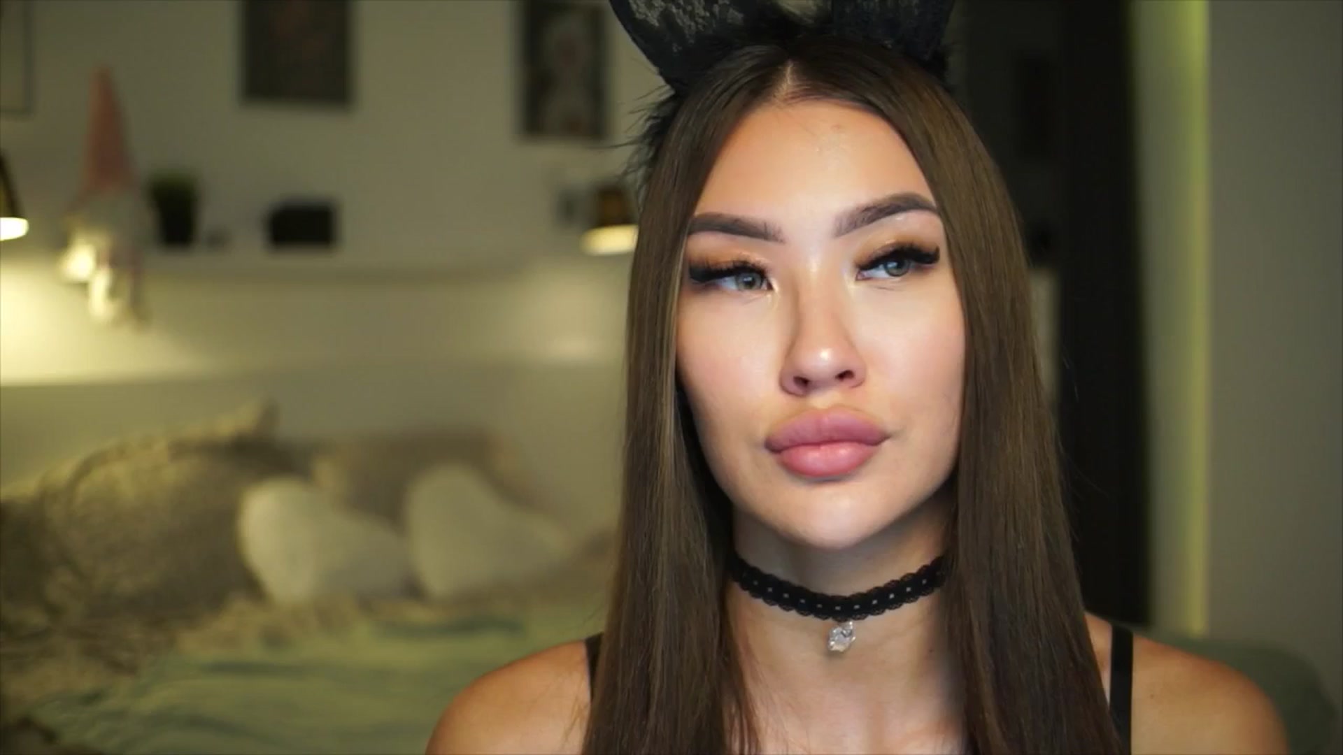 Gallery image thumbnail from SimpleMai's myfreecams stream on, 04/09/2026, 19:43 image 13 of 20