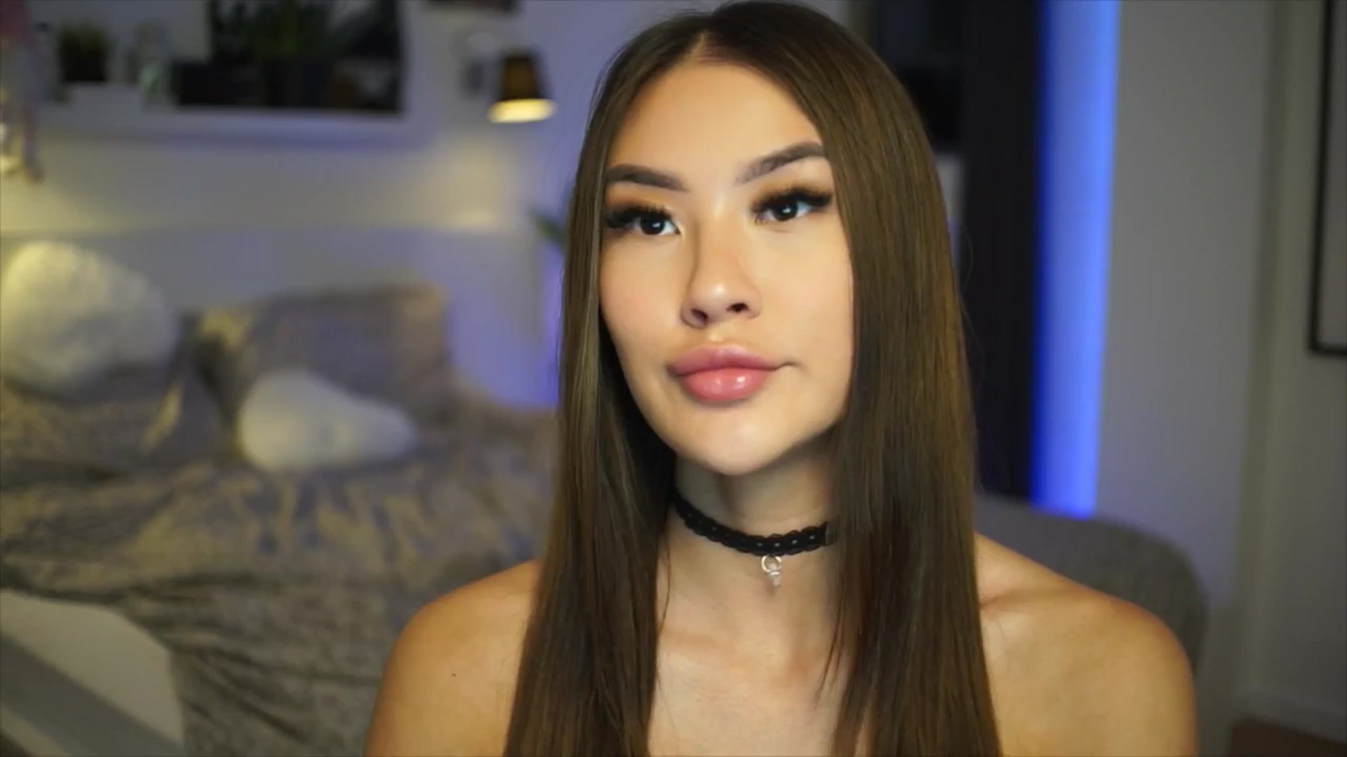 Gallery image thumbnail from SimpleMai's myfreecams stream on, 04/19/2026, 18:49 image 6 of 20