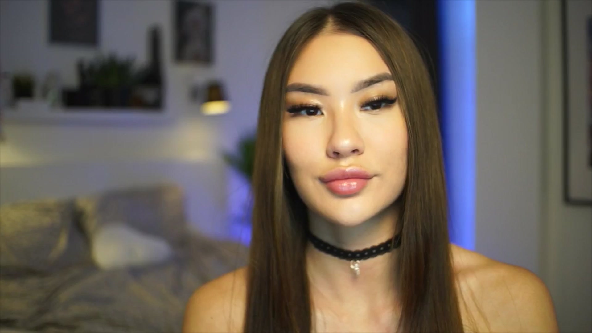 Gallery image thumbnail from SimpleMai's myfreecams stream on, 04/19/2026, 18:49 image 17 of 20