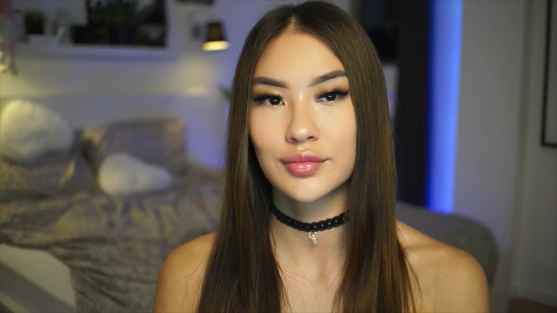 Gallery image thumbnail from SimpleMai's myfreecams stream on, 04/19/2026, 18:49 image 3 of 20